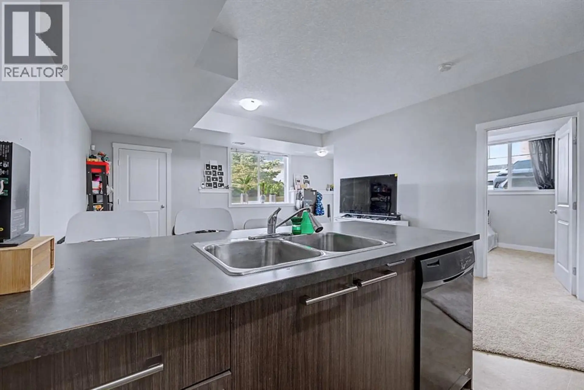 #234 300 Marina Drive - Image 14