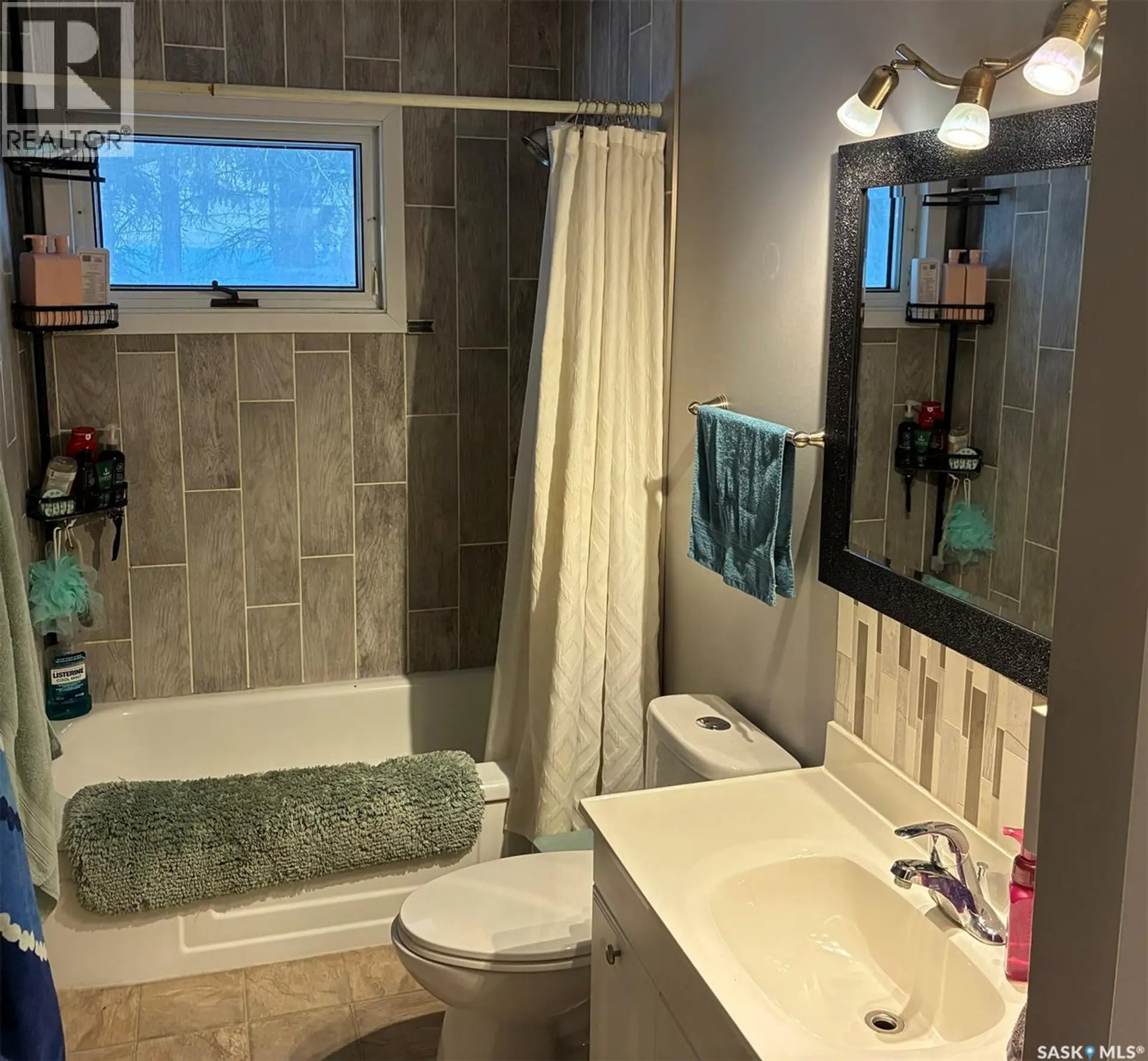 516 3rd STREET W - Image 11