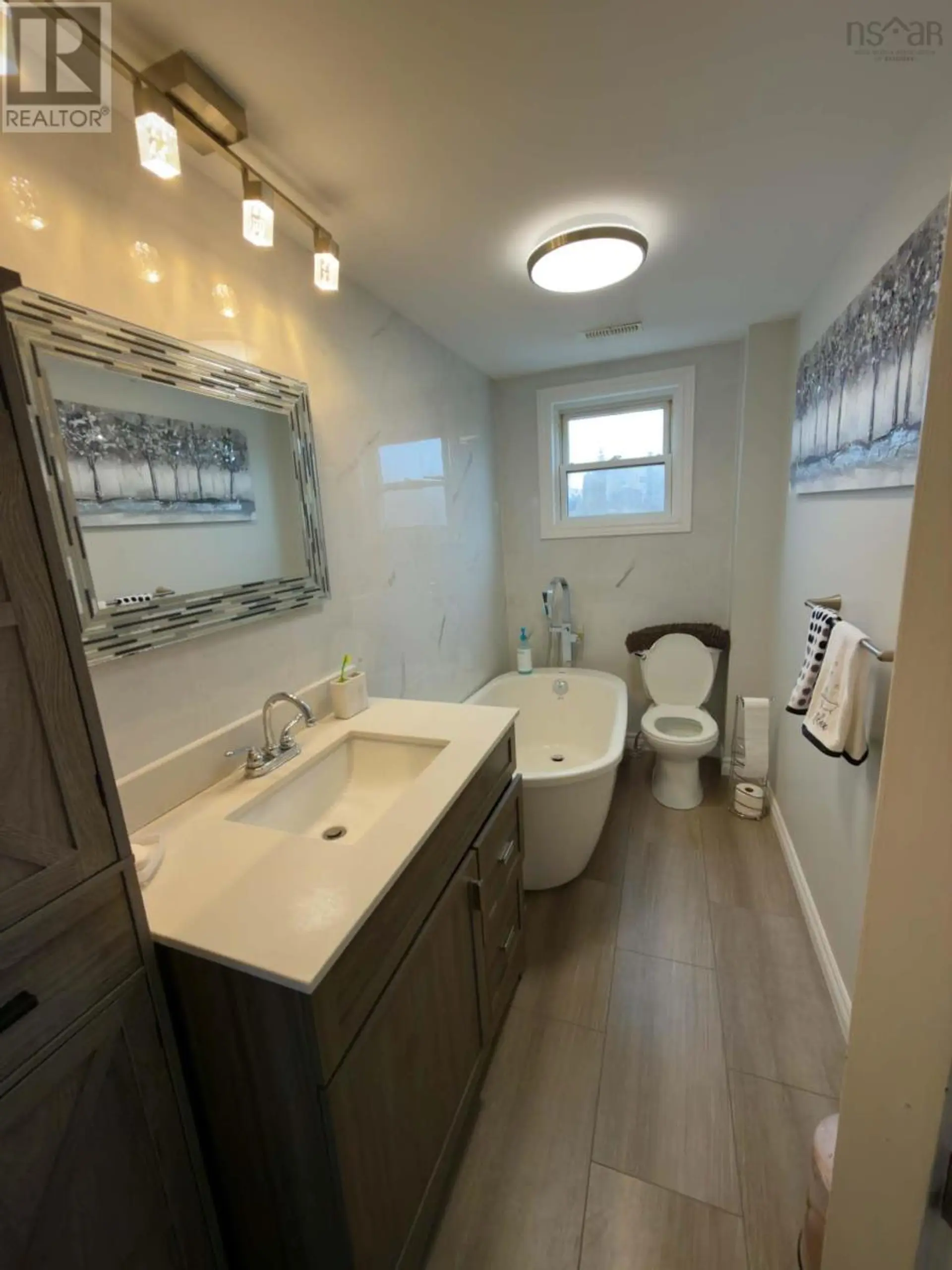 143 Lake Road - Image 19