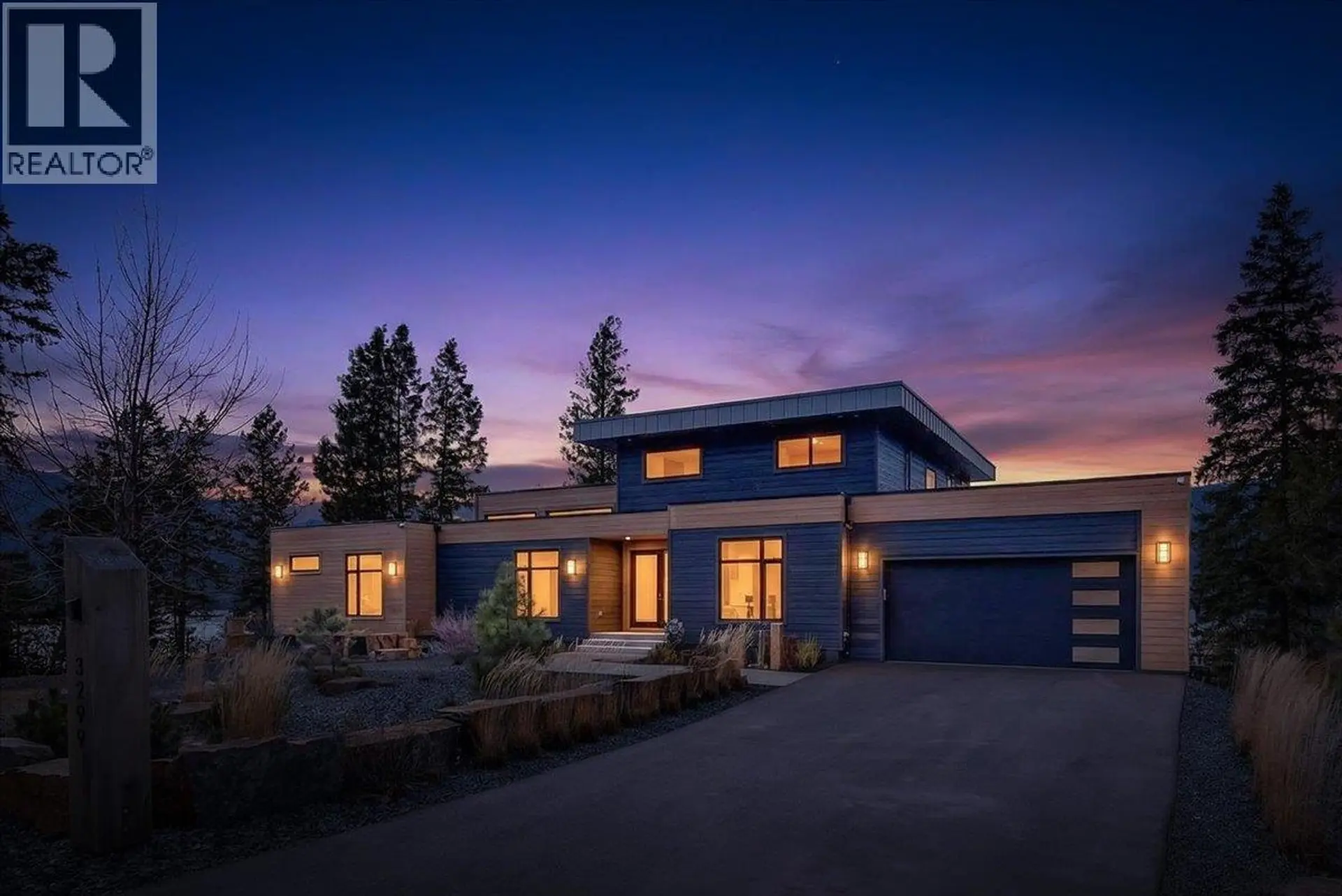 Property at 8799 GRAINGER Road, Canal Flats, BC