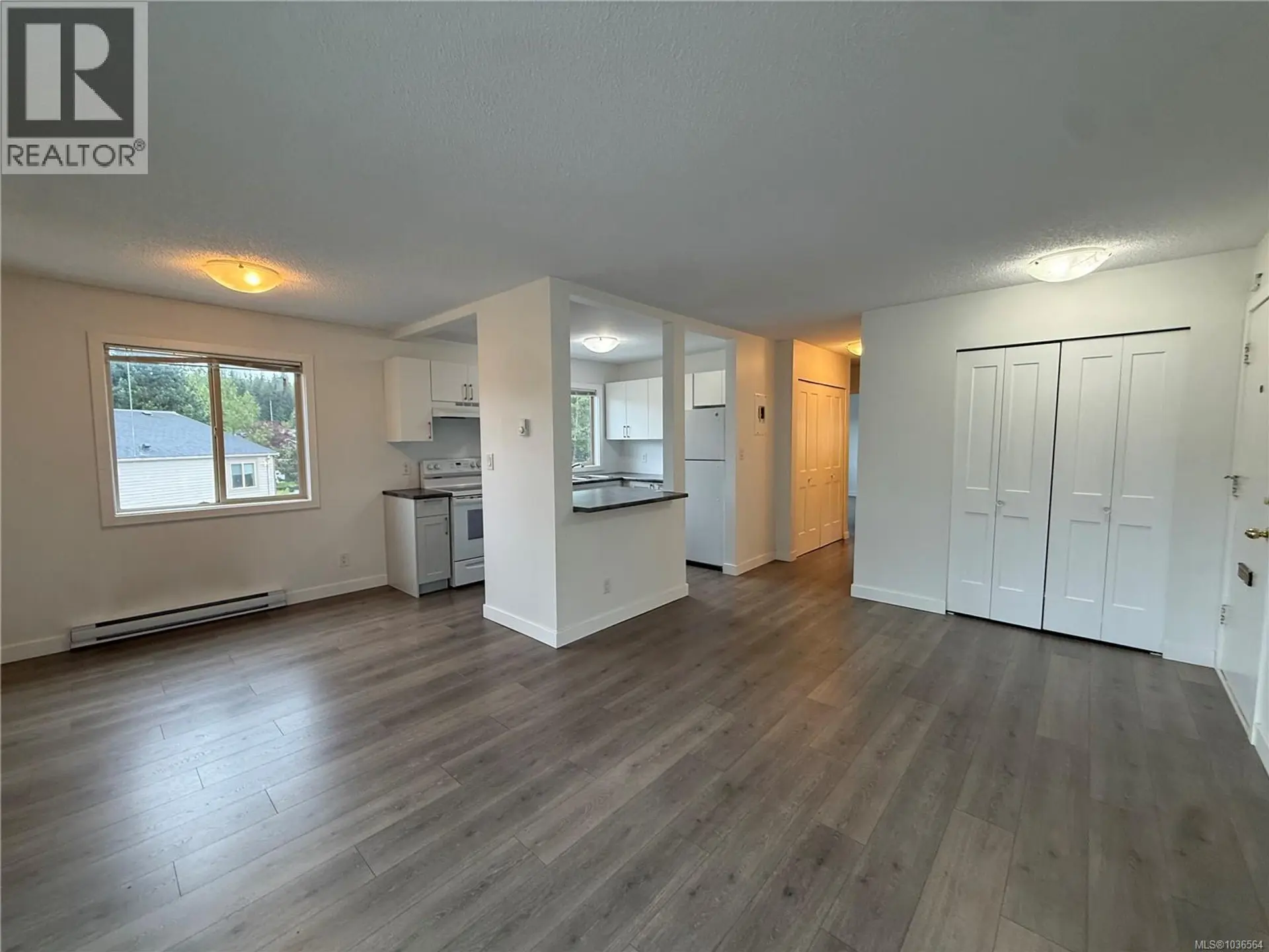 #5 7077 Highland Dr - Image 7