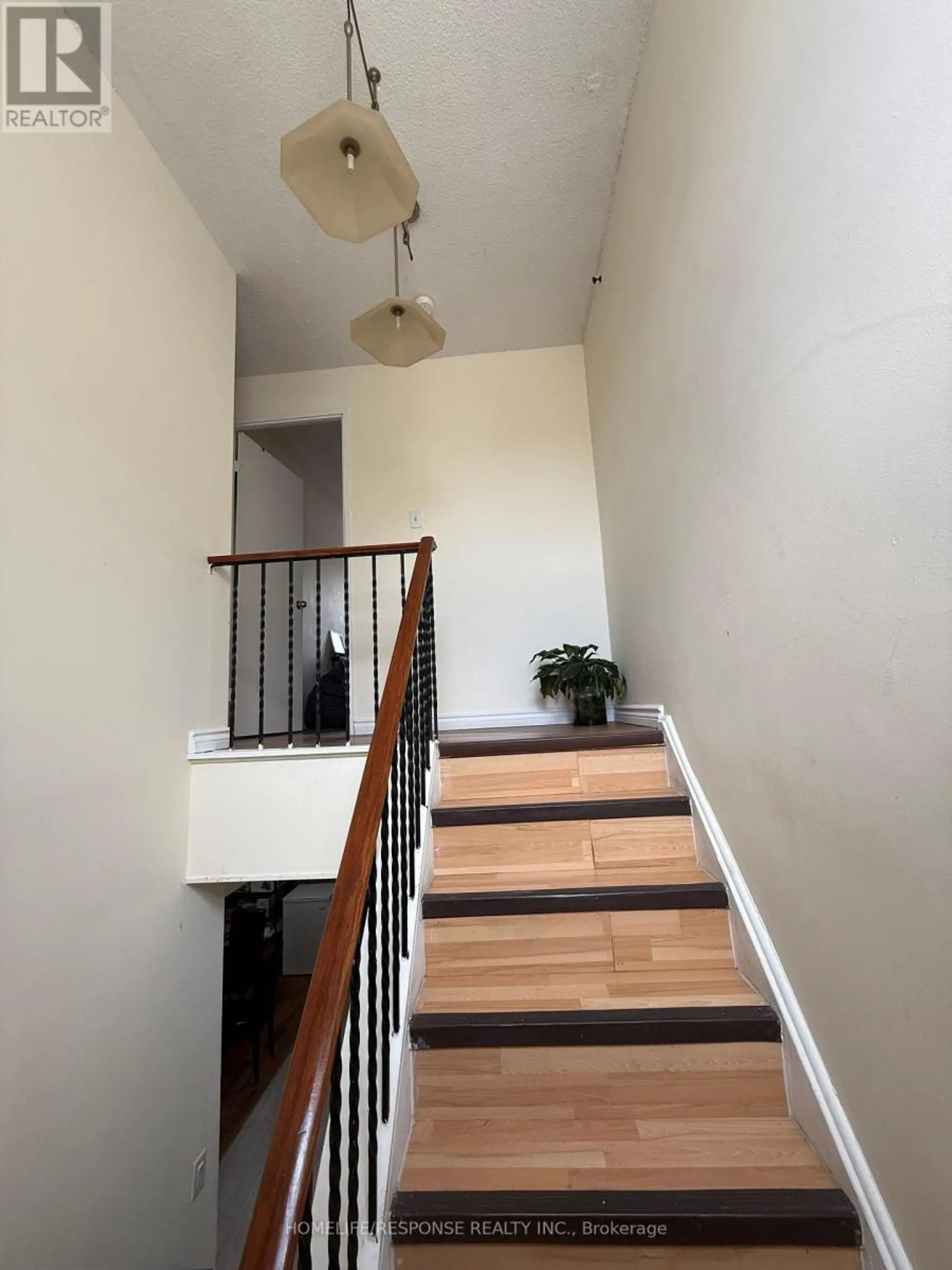 #158 1055 DUNDAS STREET E - Image 10