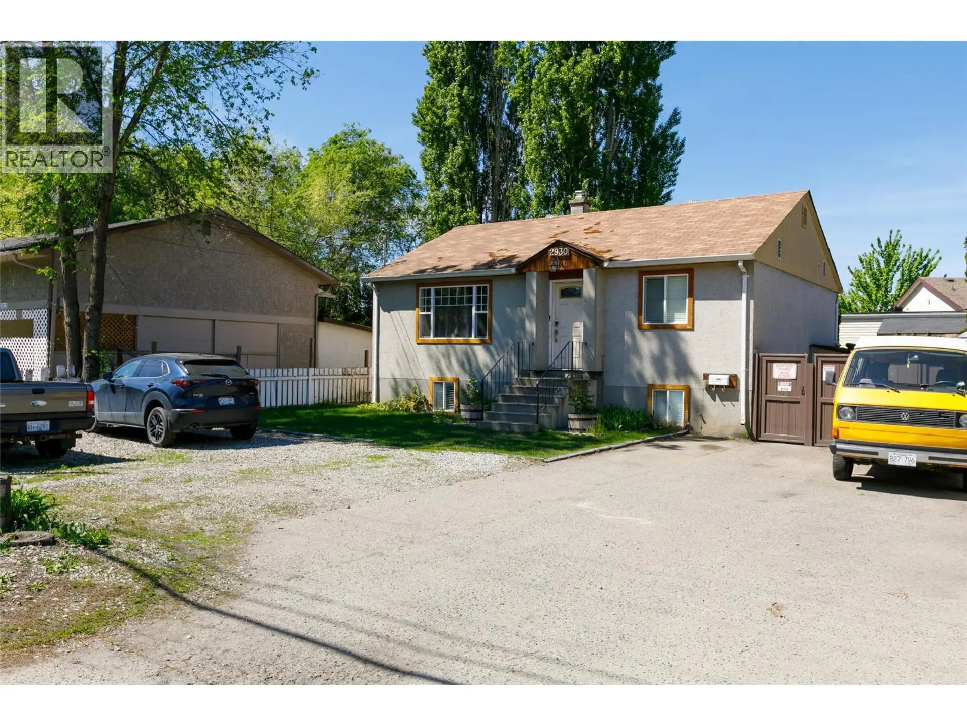 2930 GORDON Drive - Image 8
