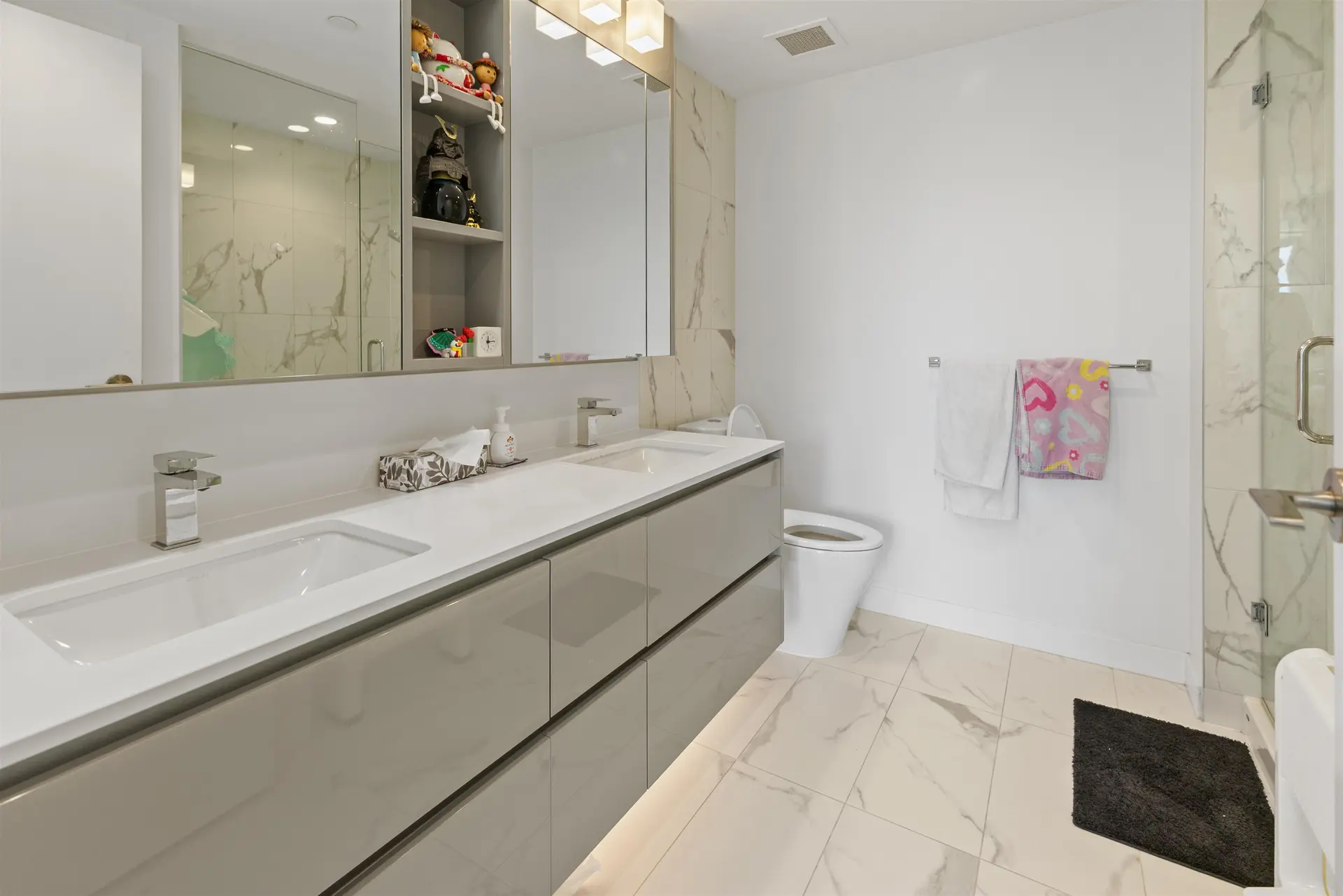 #607 2085 Skyline Court - Image 12