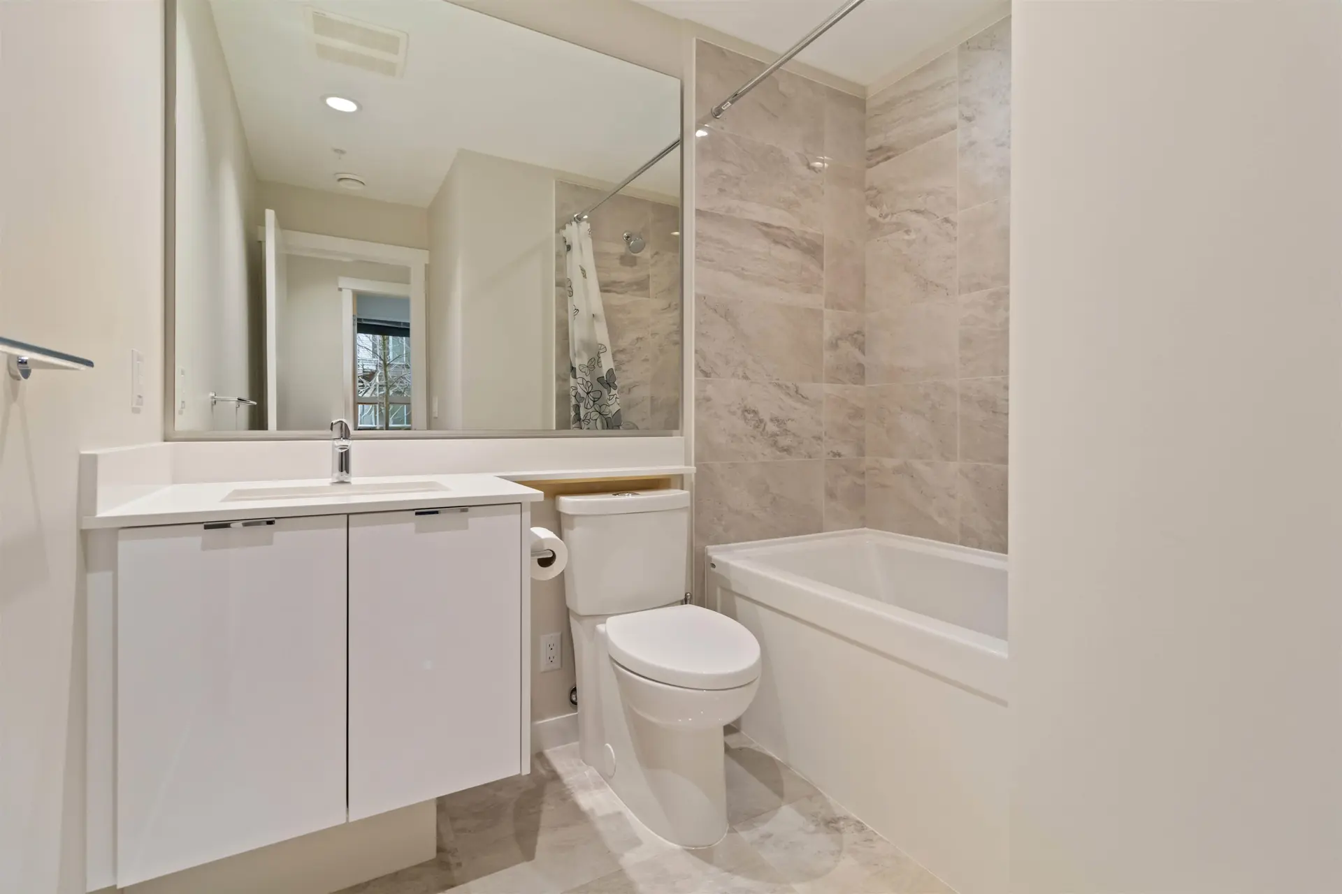 #122 9233 Odlin Road - Image 11