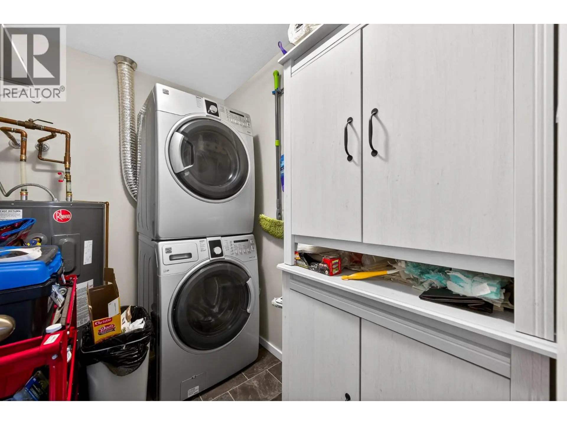 #411 1120 HUGH ALLAN Drive - Image 12