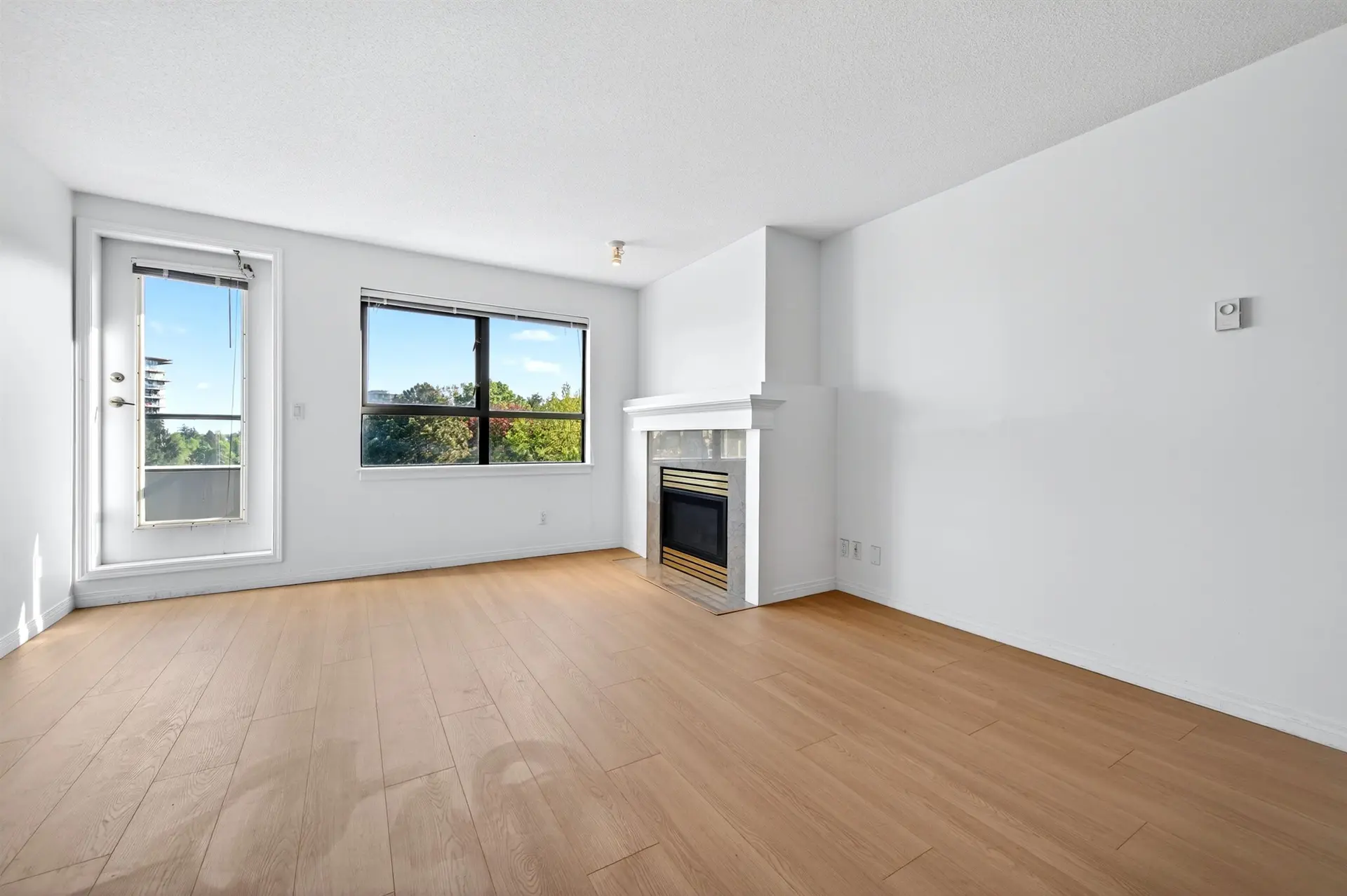 Property at #708 6611 Cooney Road, Richmond, BC