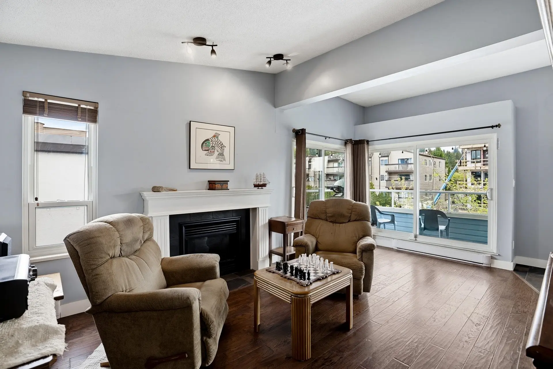 Property at #303 2615 Lonsdale Avenue, North Vancouver, BC