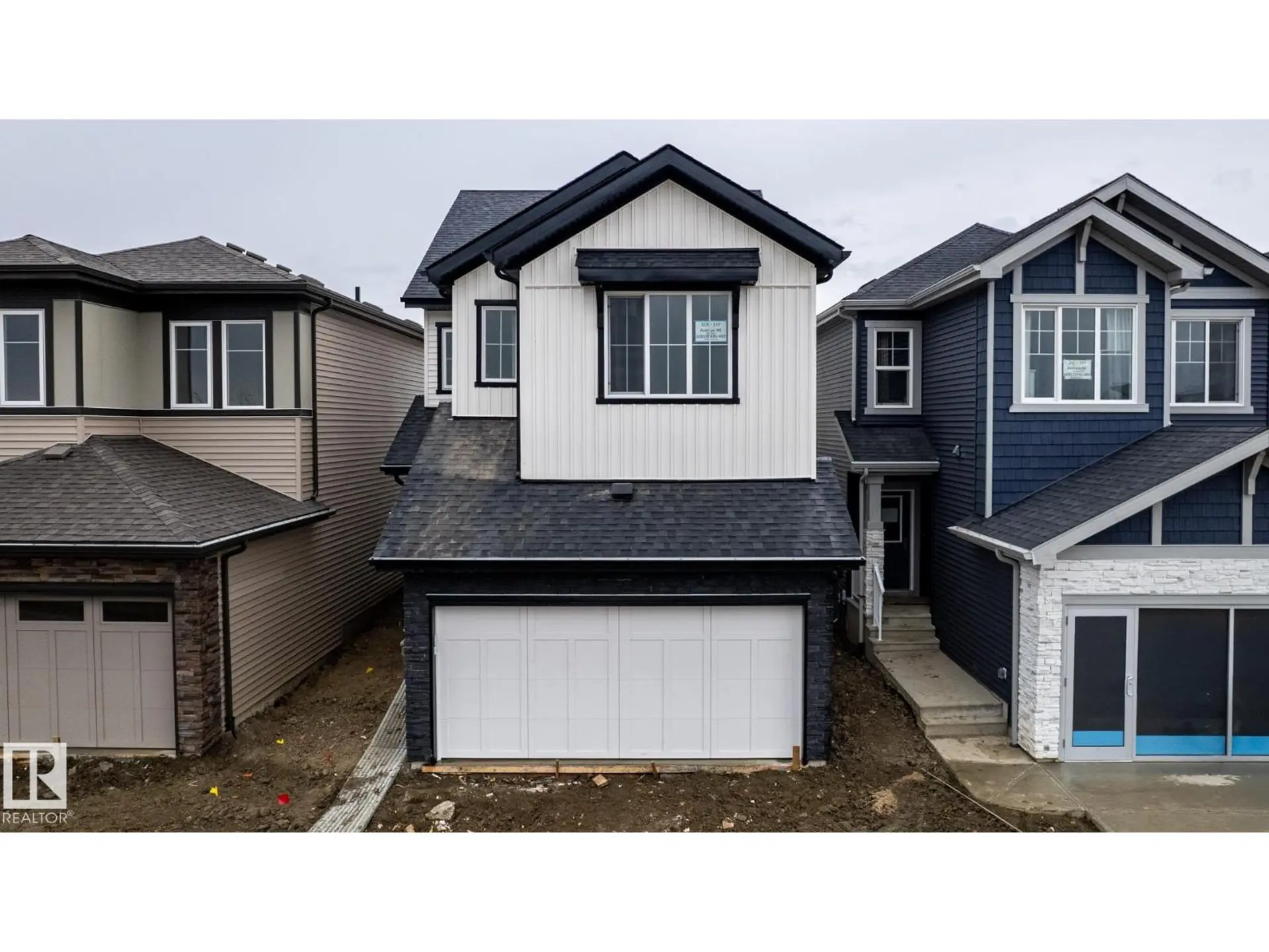 319 157 AV NE - Image 1