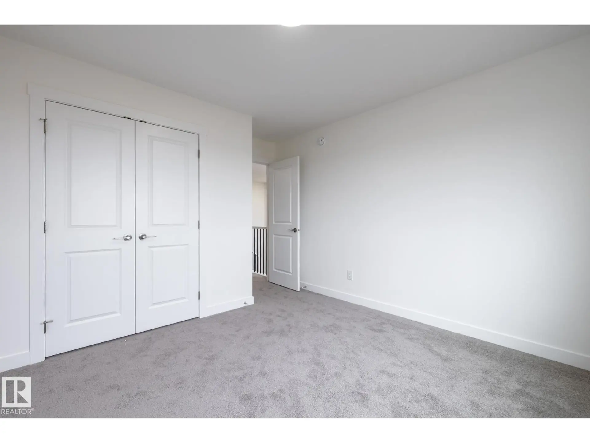 319 157 AV NE - Image 11