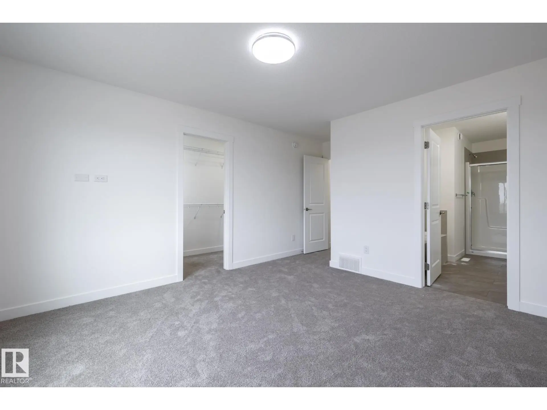 319 157 AV NE - Image 7