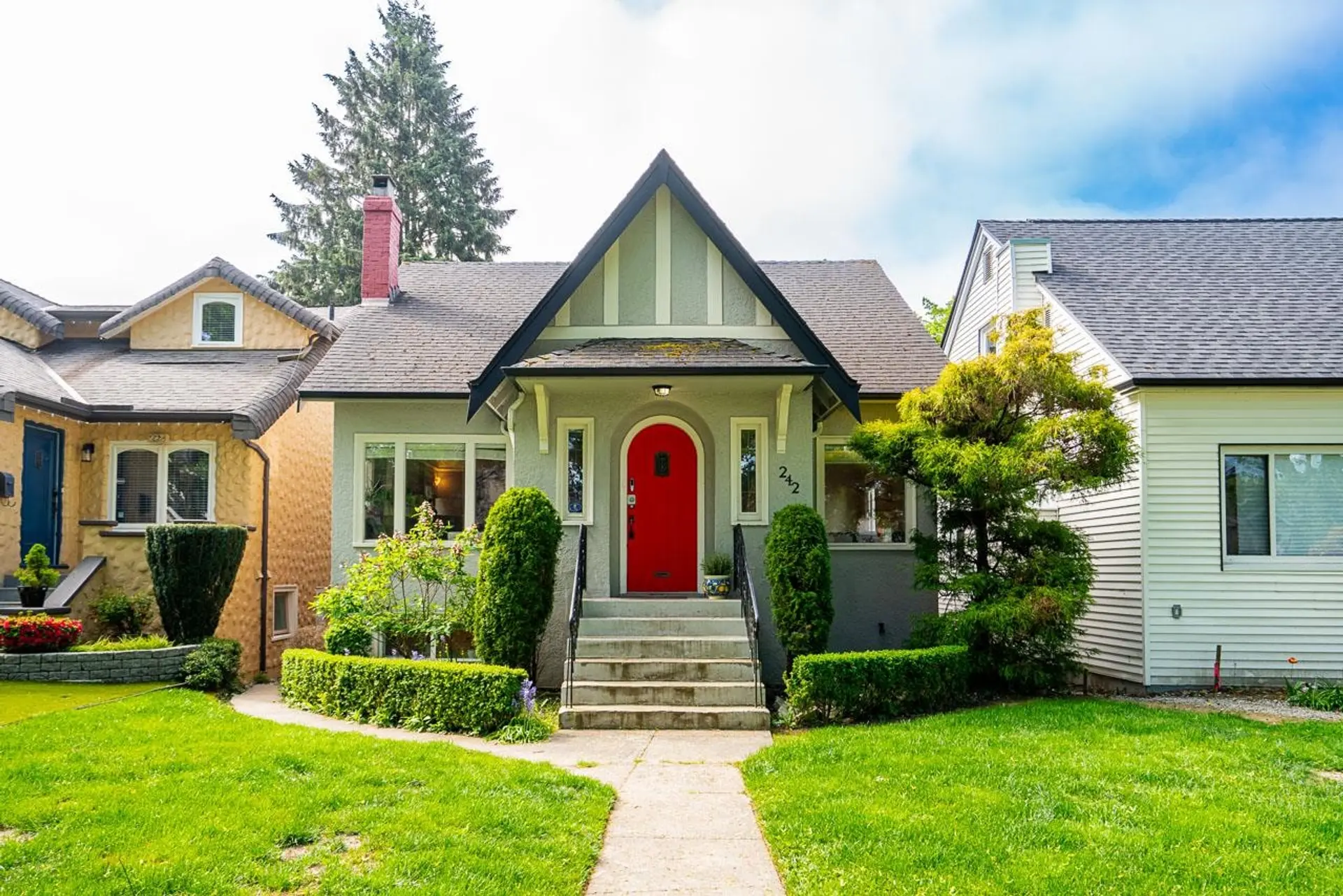 Property at 242 W 21st Avenue, Vancouver, BC