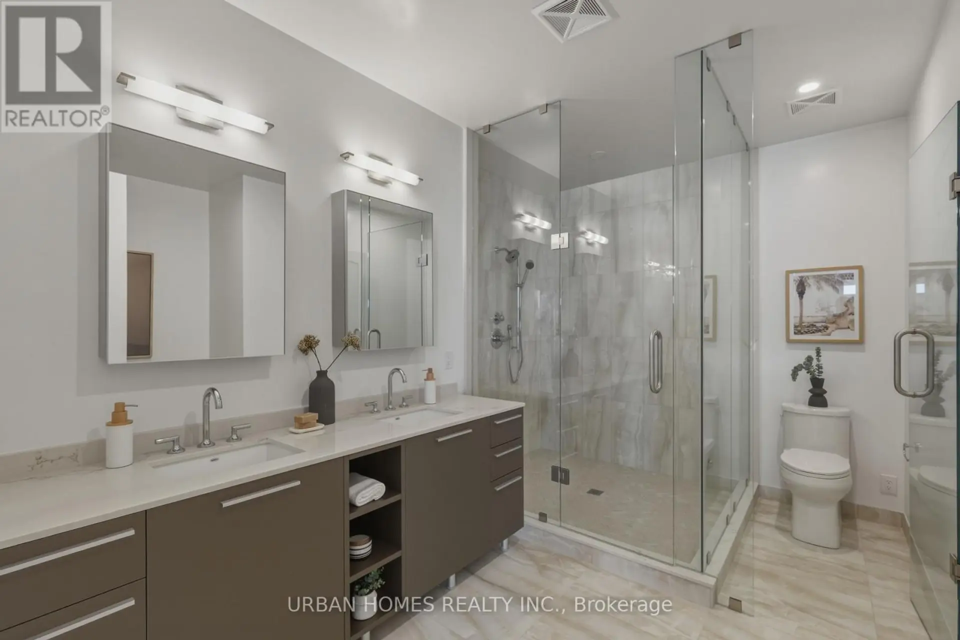 #3601 65 BROADWAY AVENUE - Image 7