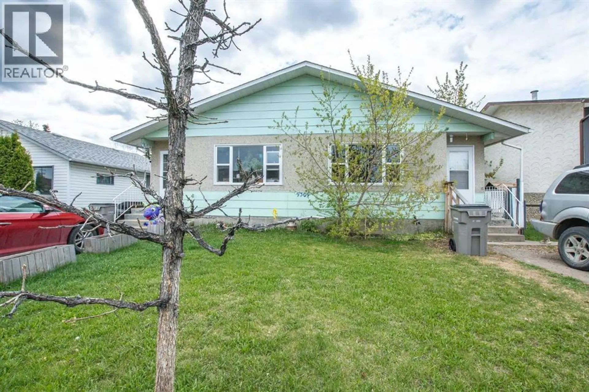 Property at 9309 103 Avenue, Grande Prairie, AB