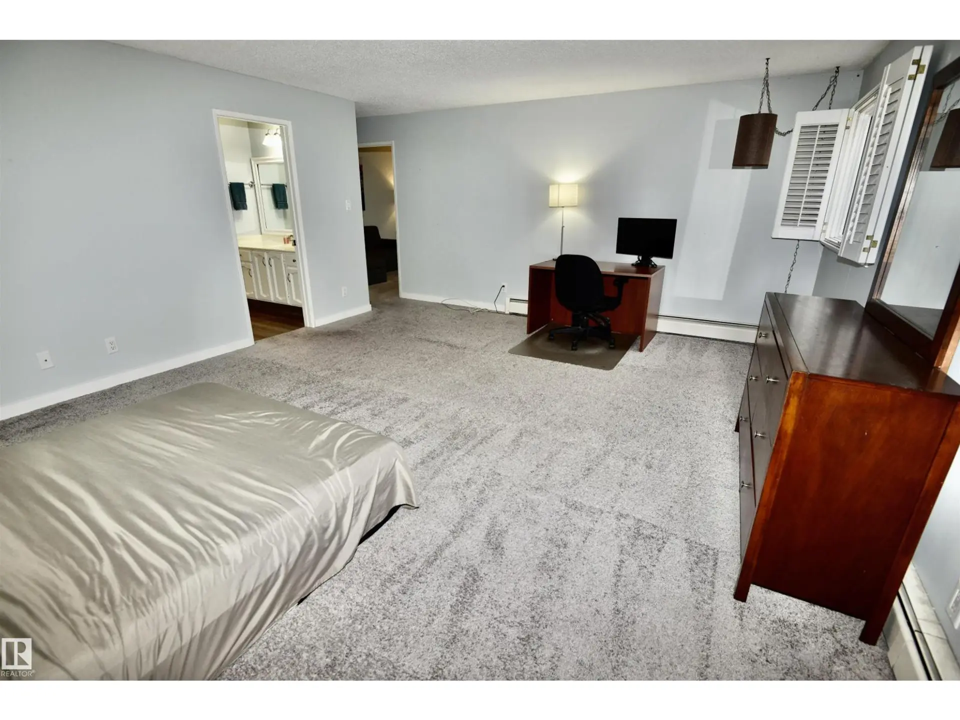 #21 10160 119 ST NW NW - Image 7