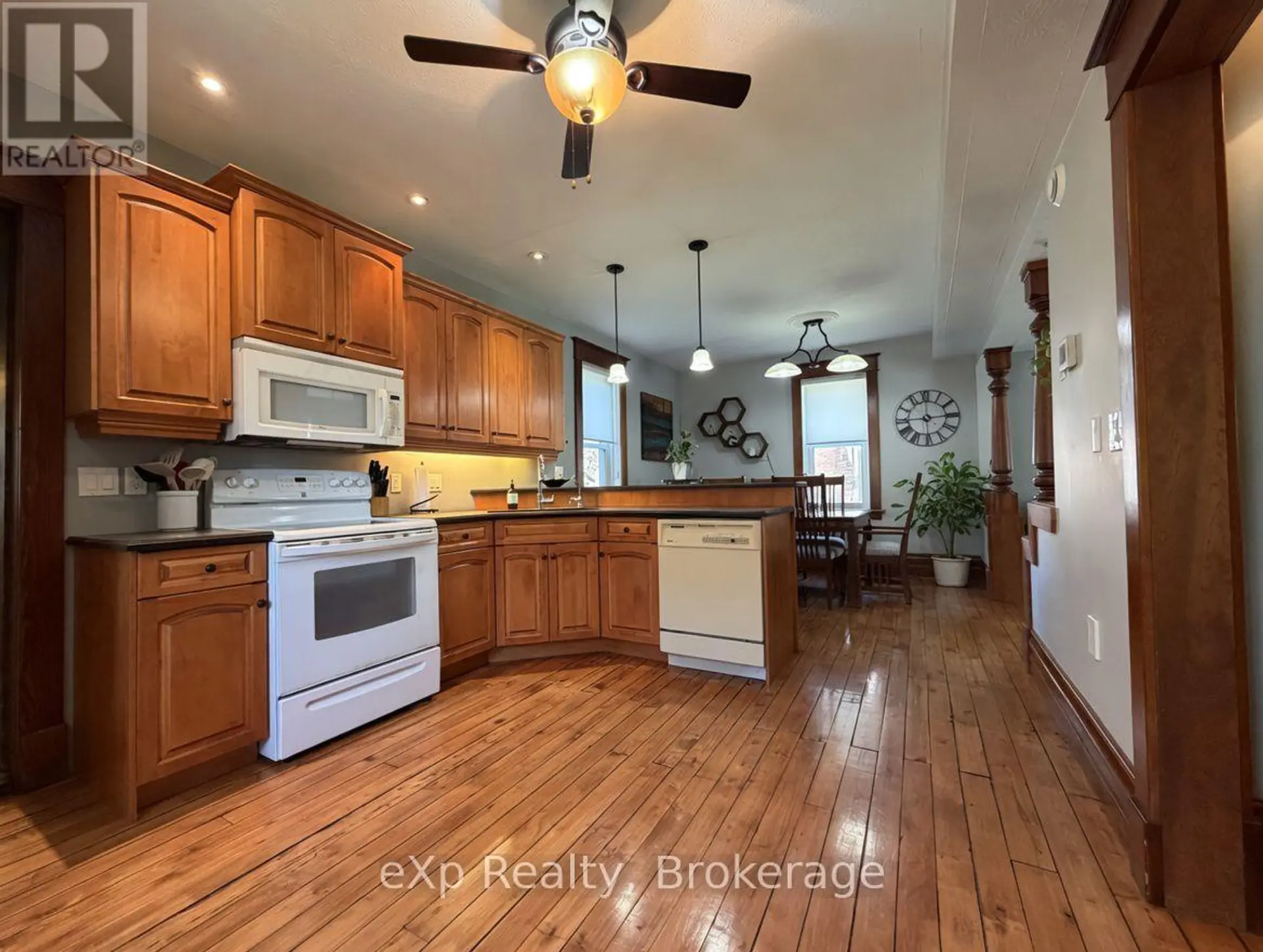 625 GIBSON STREET - Image 7
