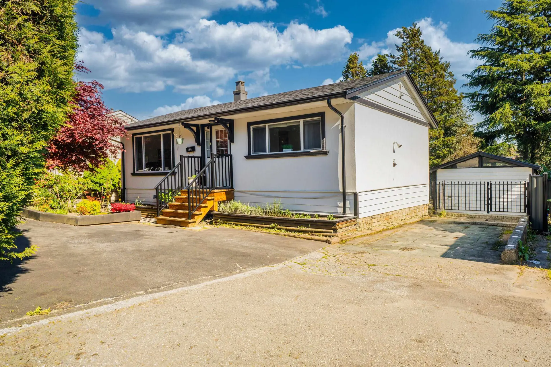 Property at 300 Tenth Avenue, New Westminster, BC