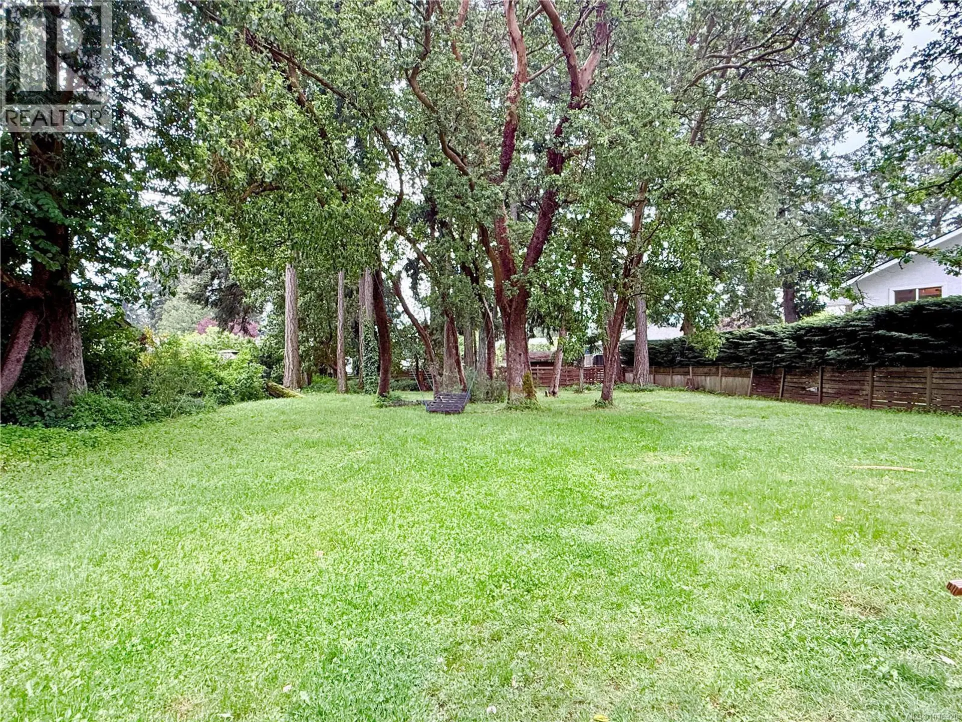 2321 Sooke Rd - Image 6