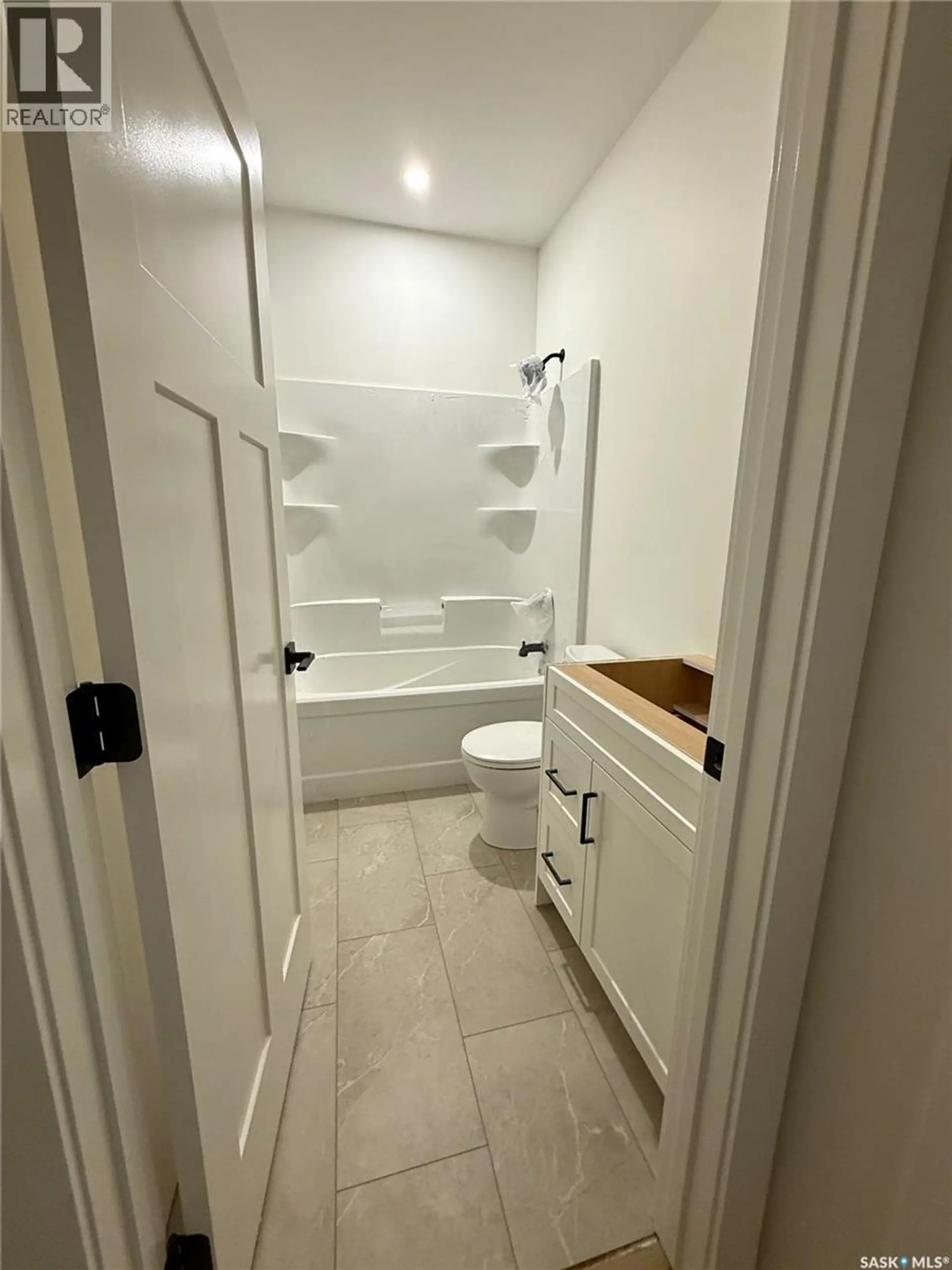 117 Emma CRESCENT - Image 7