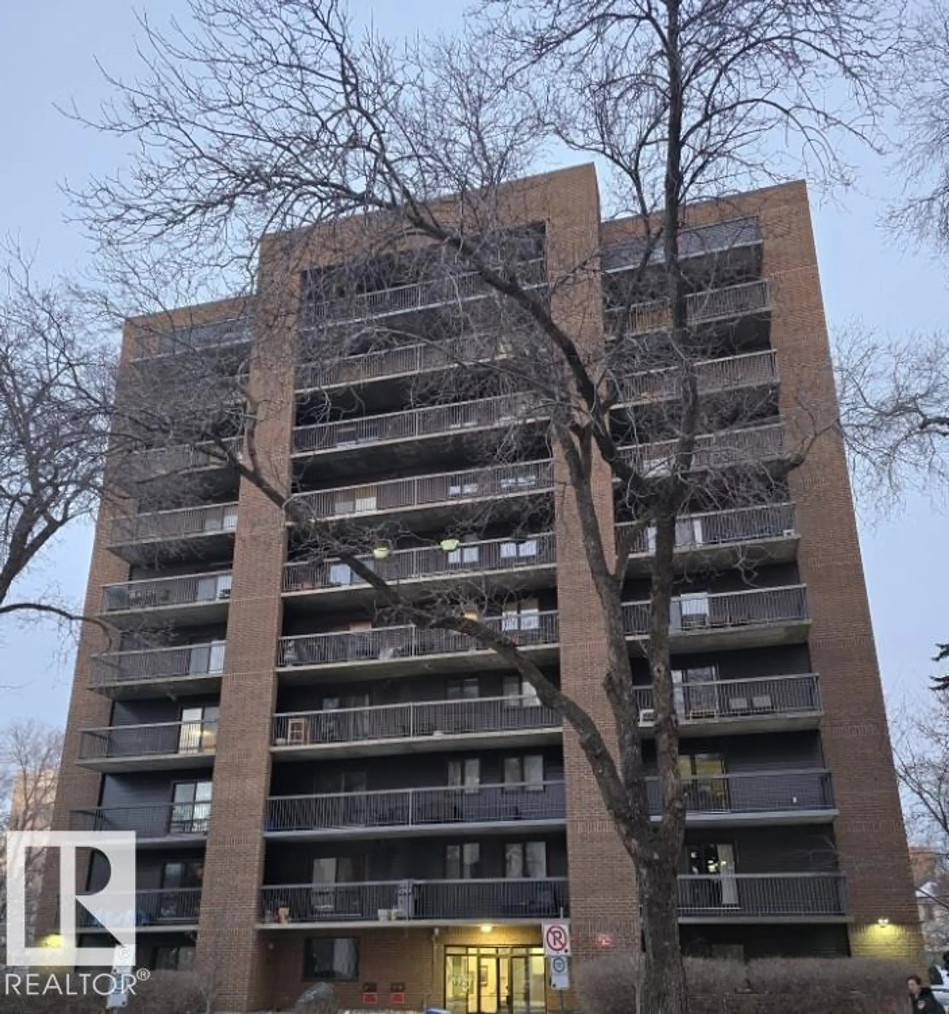 #601 9929 113 ST NW - Image 1