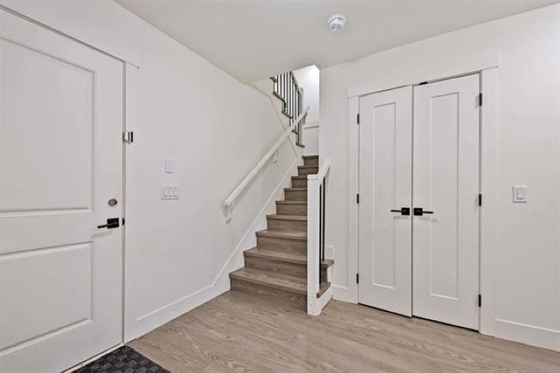 #6 22334 48 Avenue - Image 13
