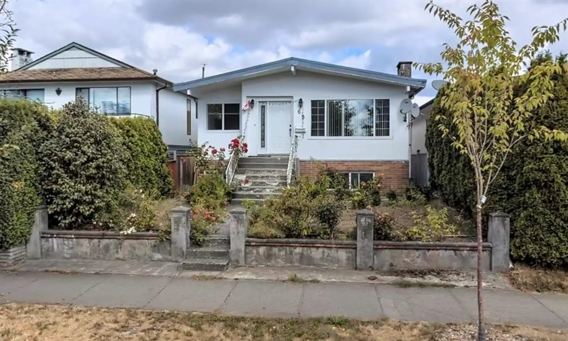 Property at 65 E 49th Avenue, Vancouver, BC