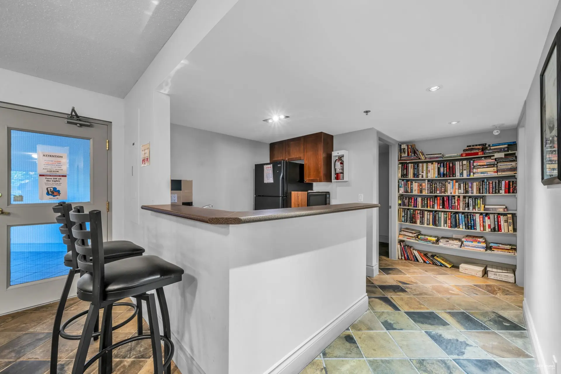 #323 5600 Andrews Road - Image 17