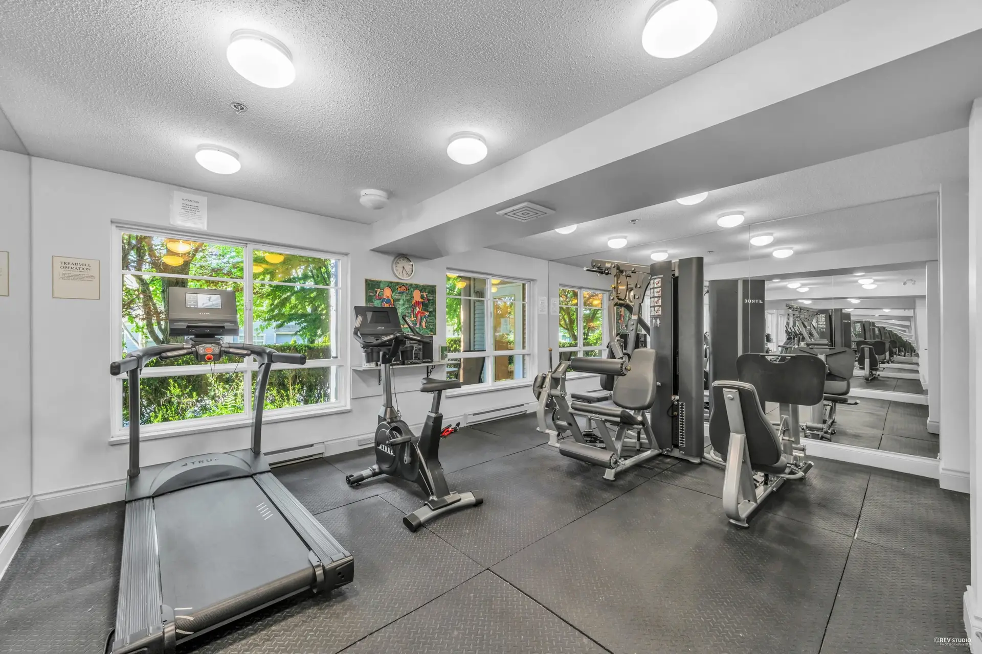 #323 5600 Andrews Road - Image 18