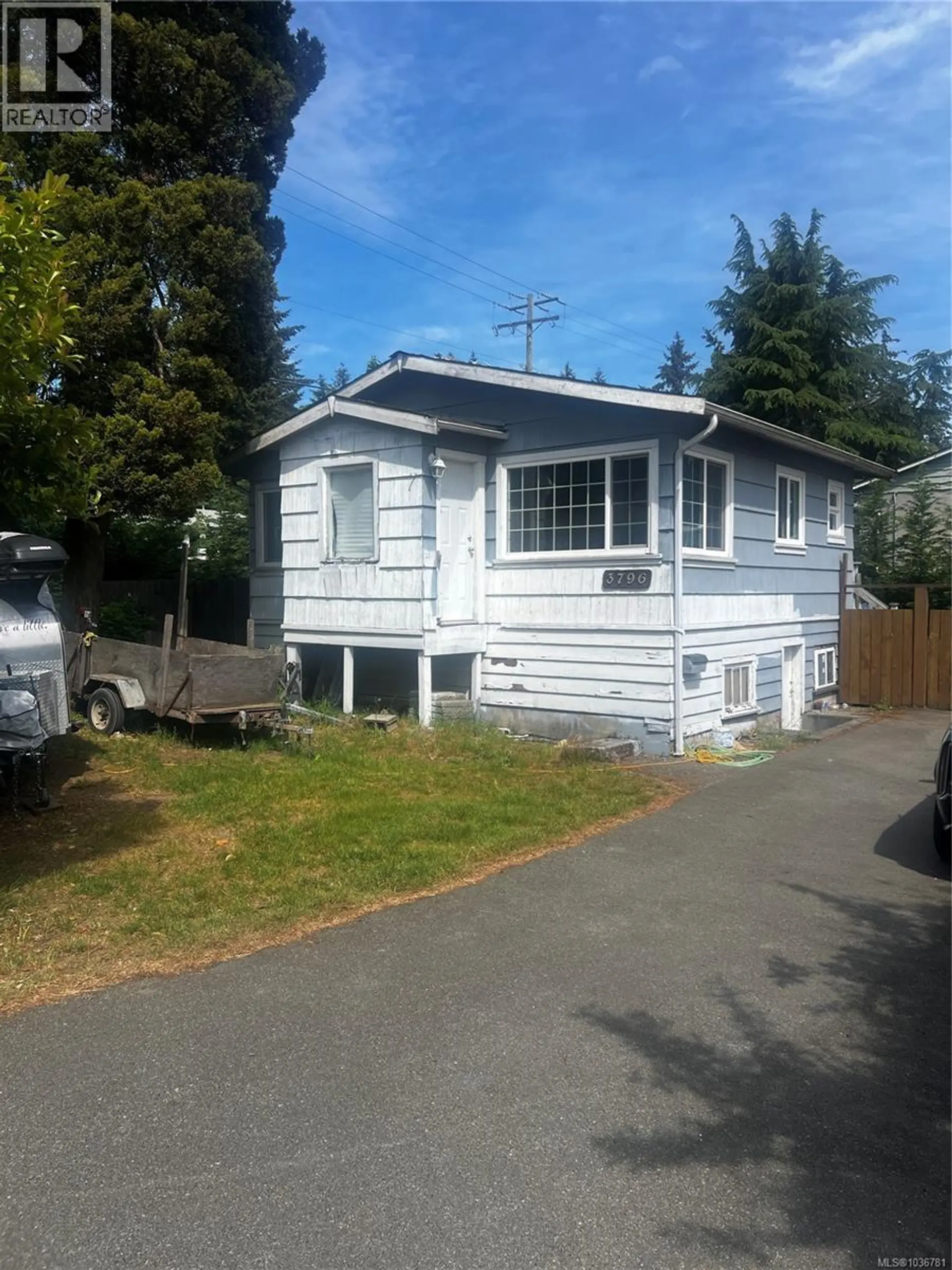 Property at 3796 Departure Bay Rd, Nanaimo, BC