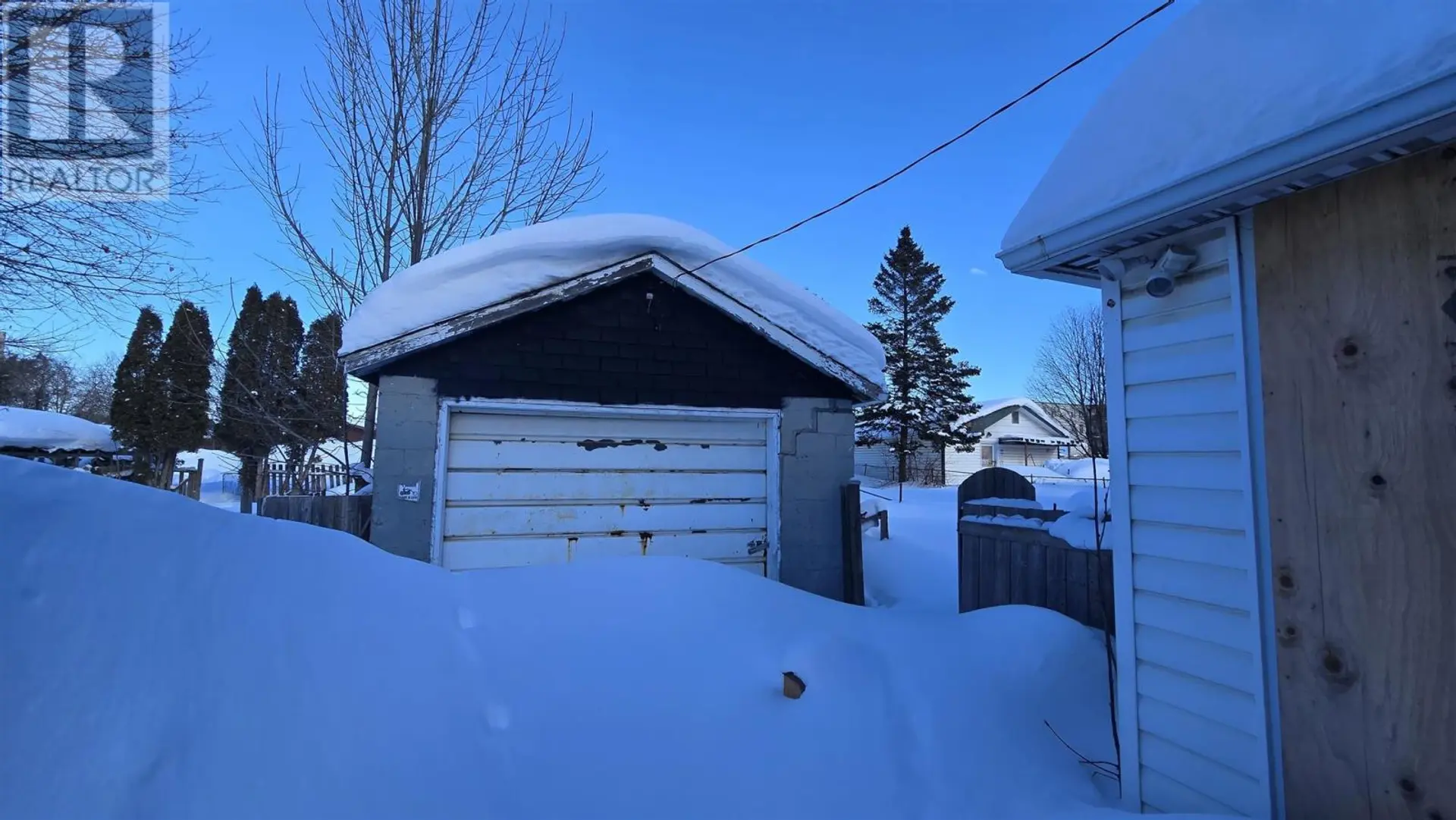 660 Queen ST W - Image 5