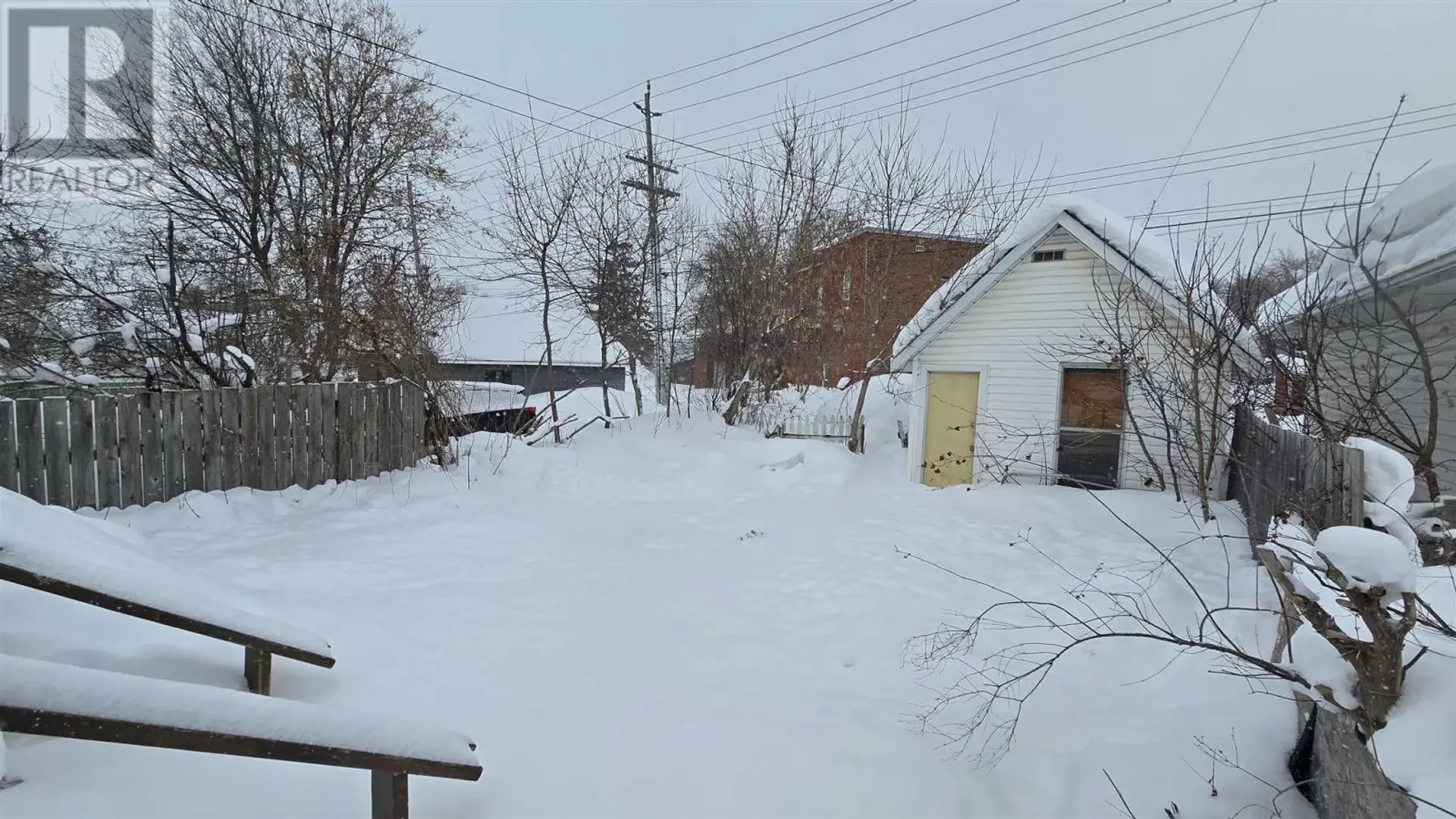 36 Cathcart ST - Image 8