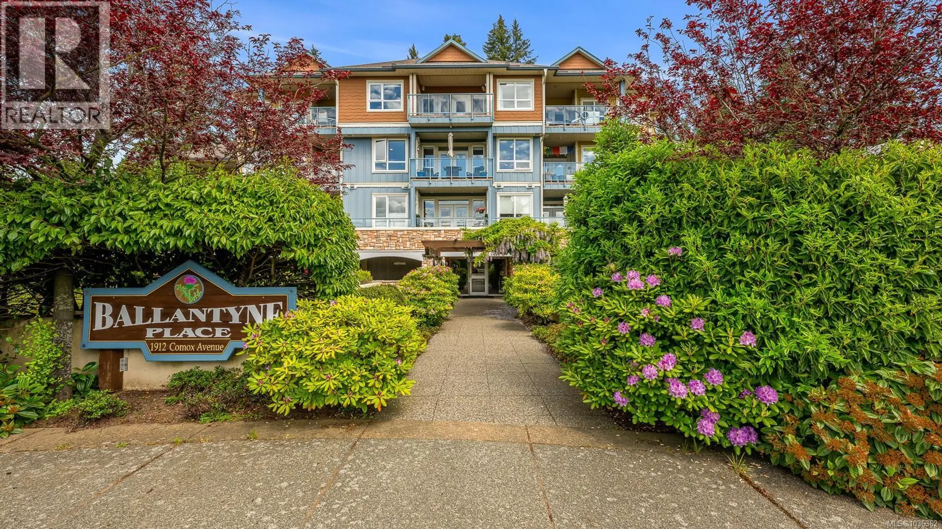 Property at #303 1912 Comox Ave, Comox, BC