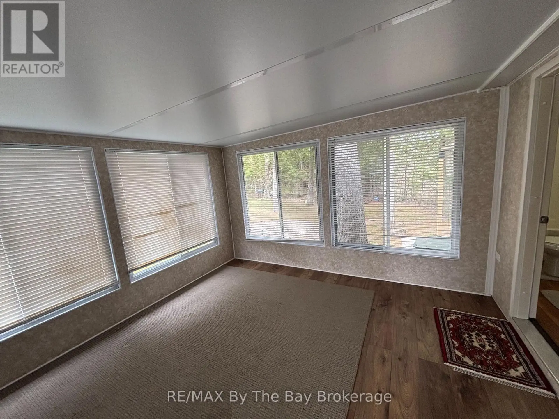 83 MADAWASKA TRAIL - Image 12