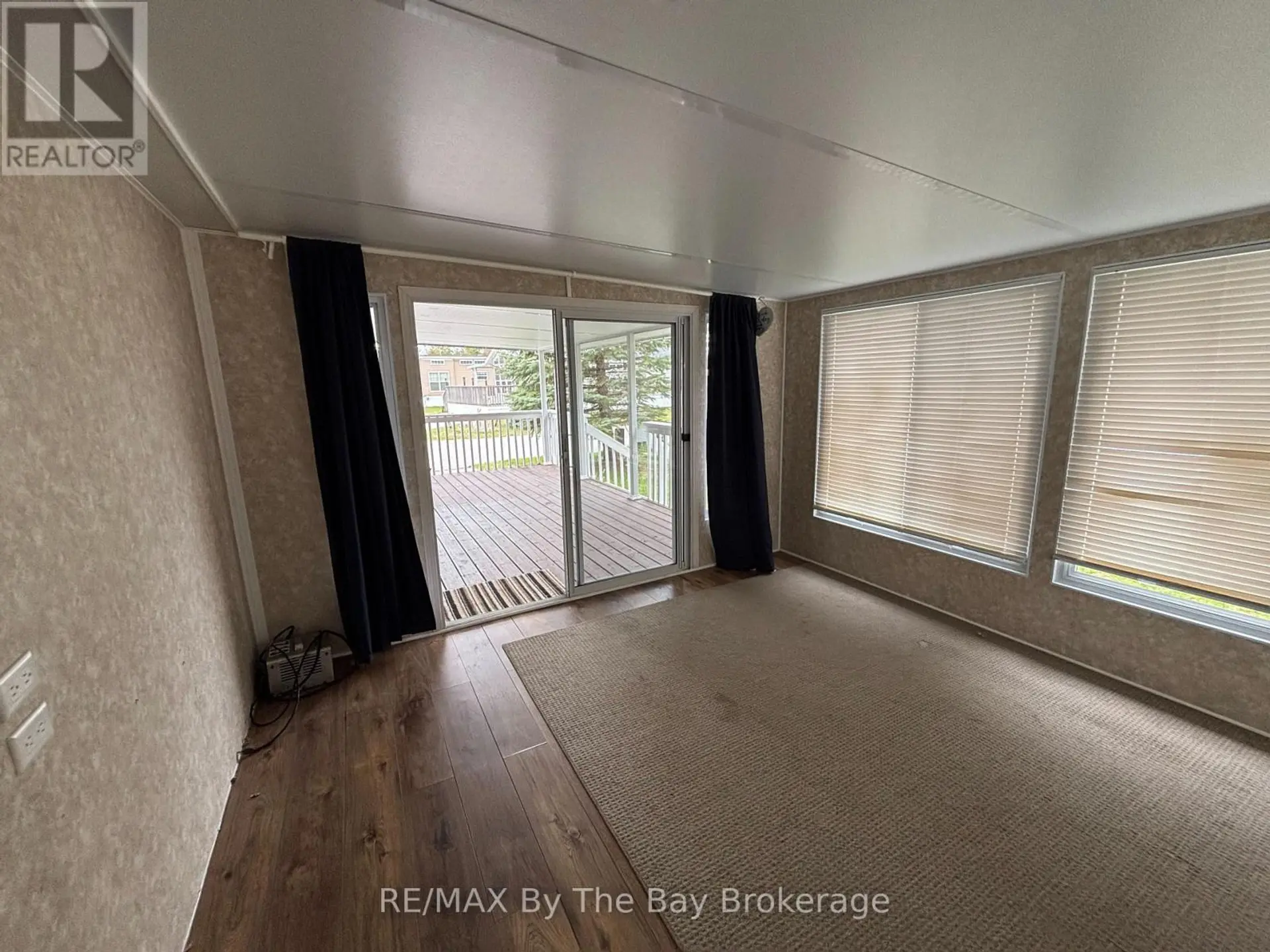 83 MADAWASKA TRAIL - Image 13