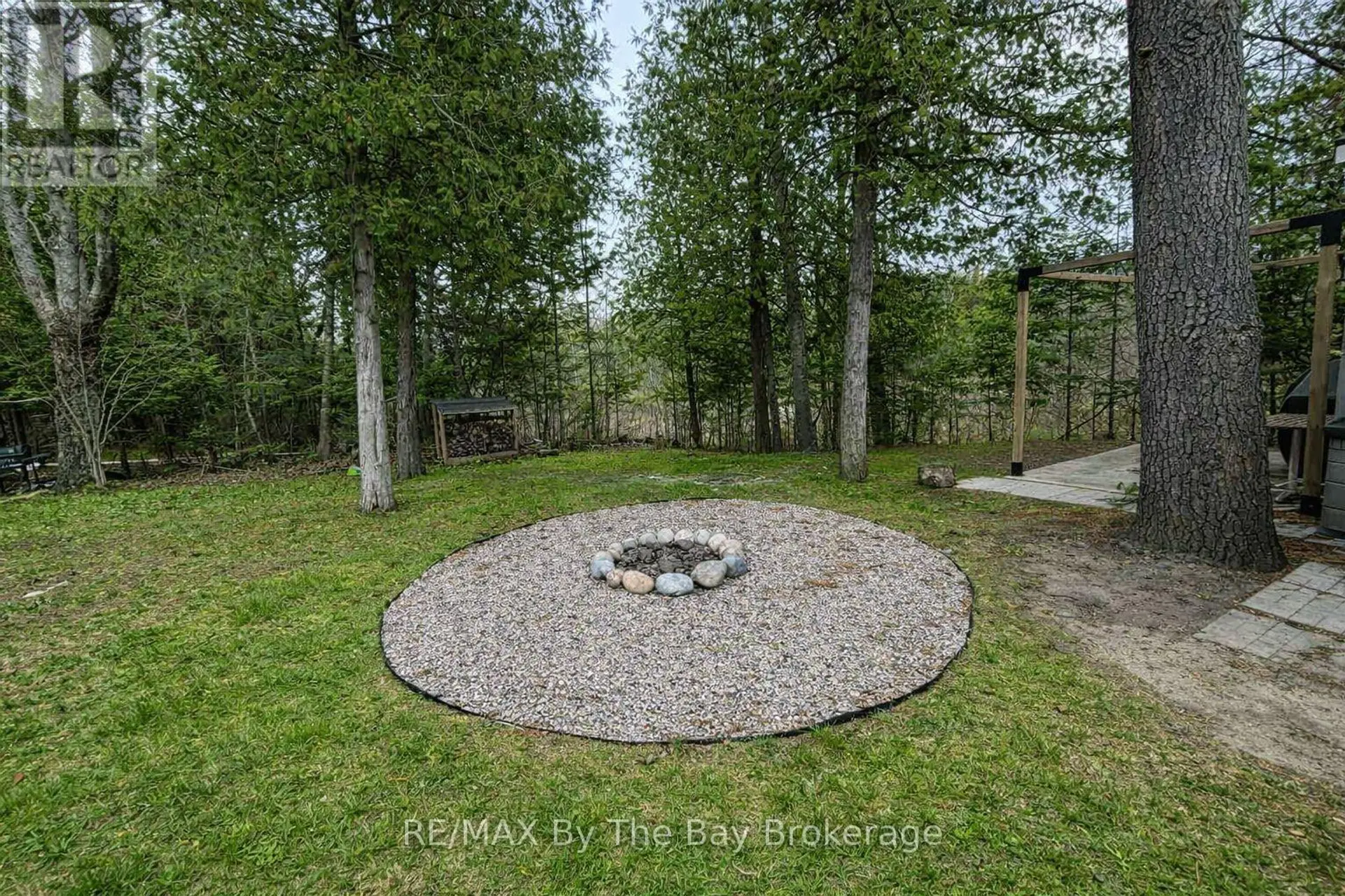 83 MADAWASKA TRAIL - Image 2