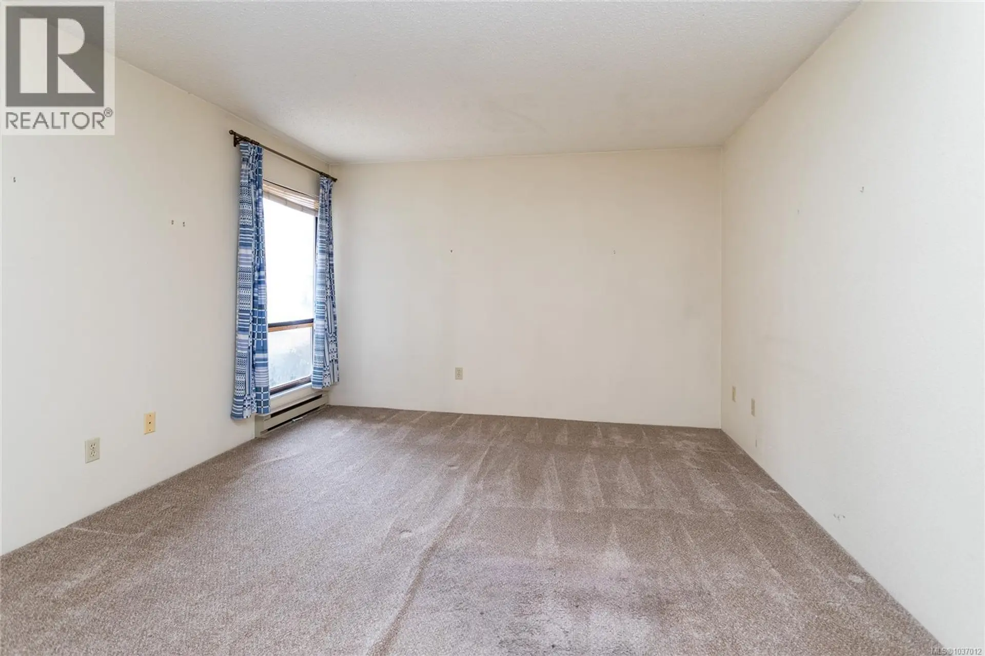 #409 3255 Glasgow Ave - Image 3