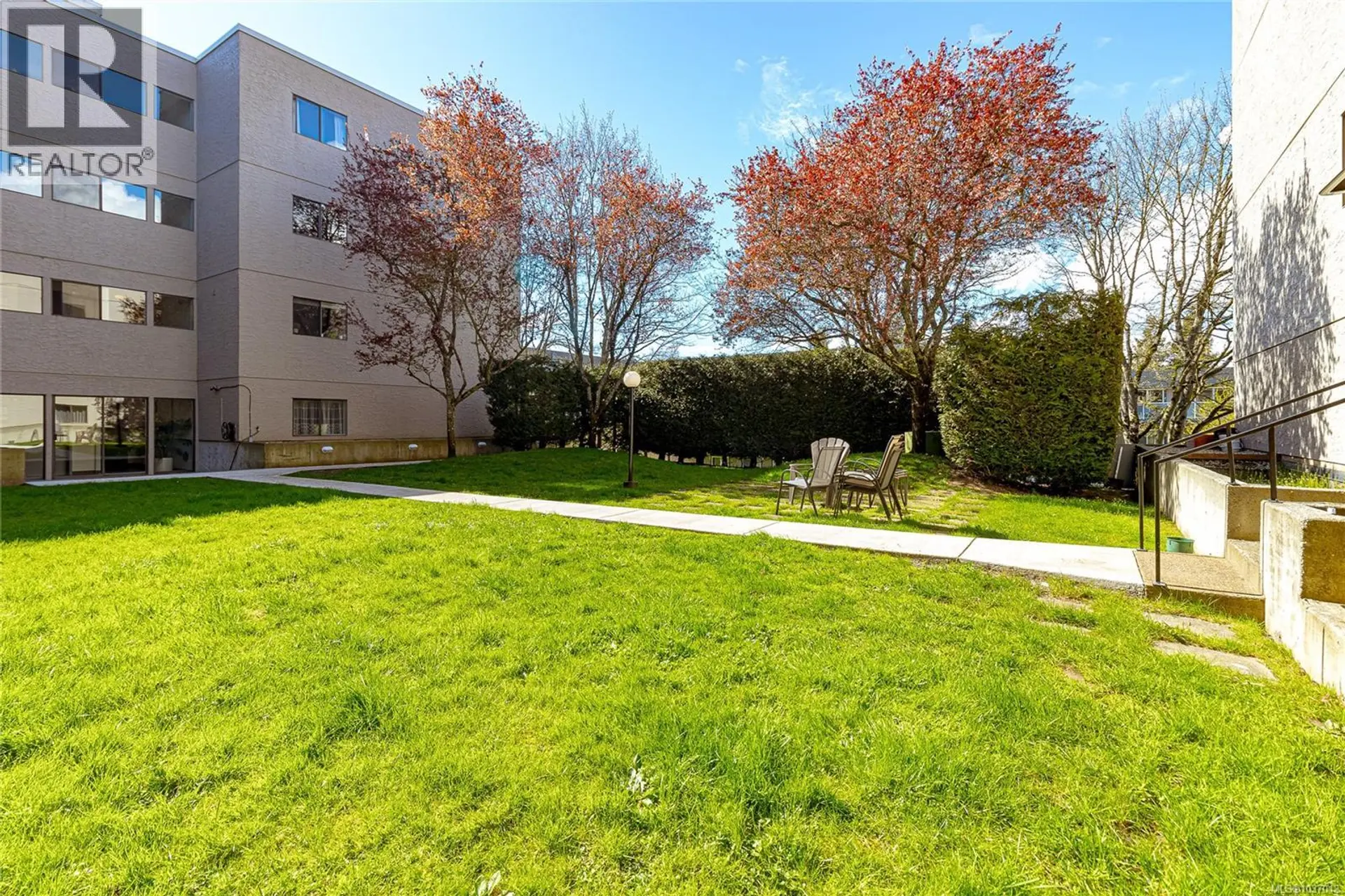 #409 3255 Glasgow Ave - Image 20