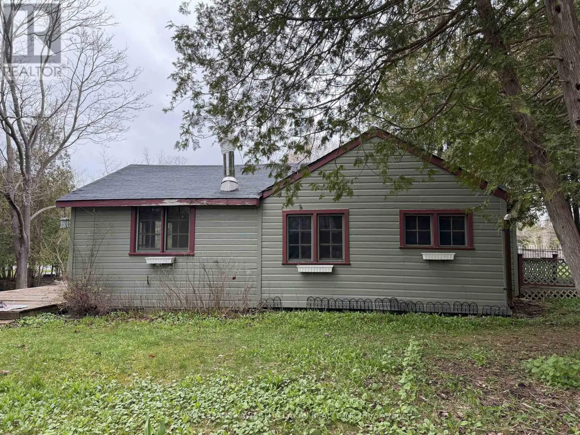 8 STURGEON GLEN ROAD - Image 16