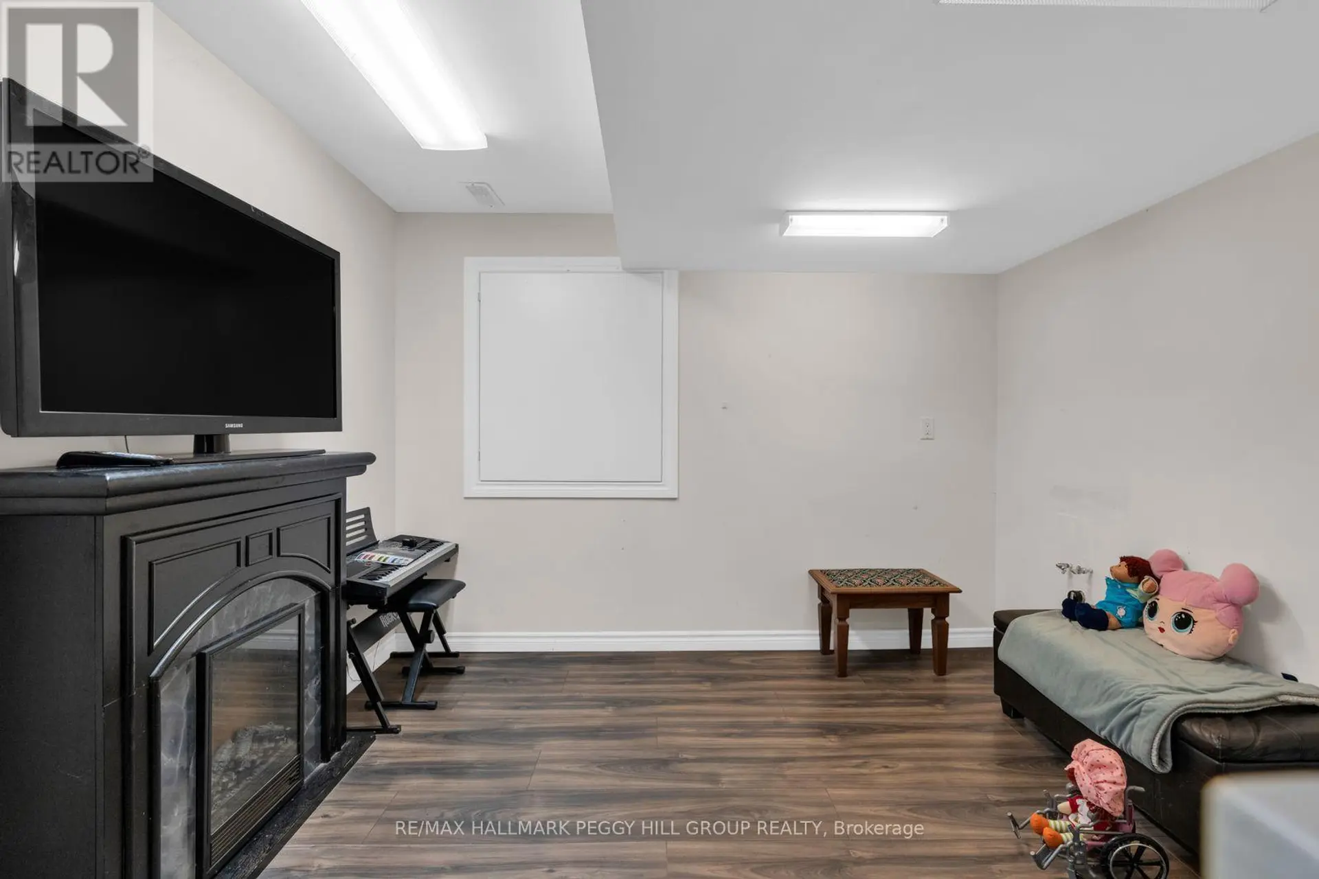 135 MAPLEWOOD DRIVE - Image 9