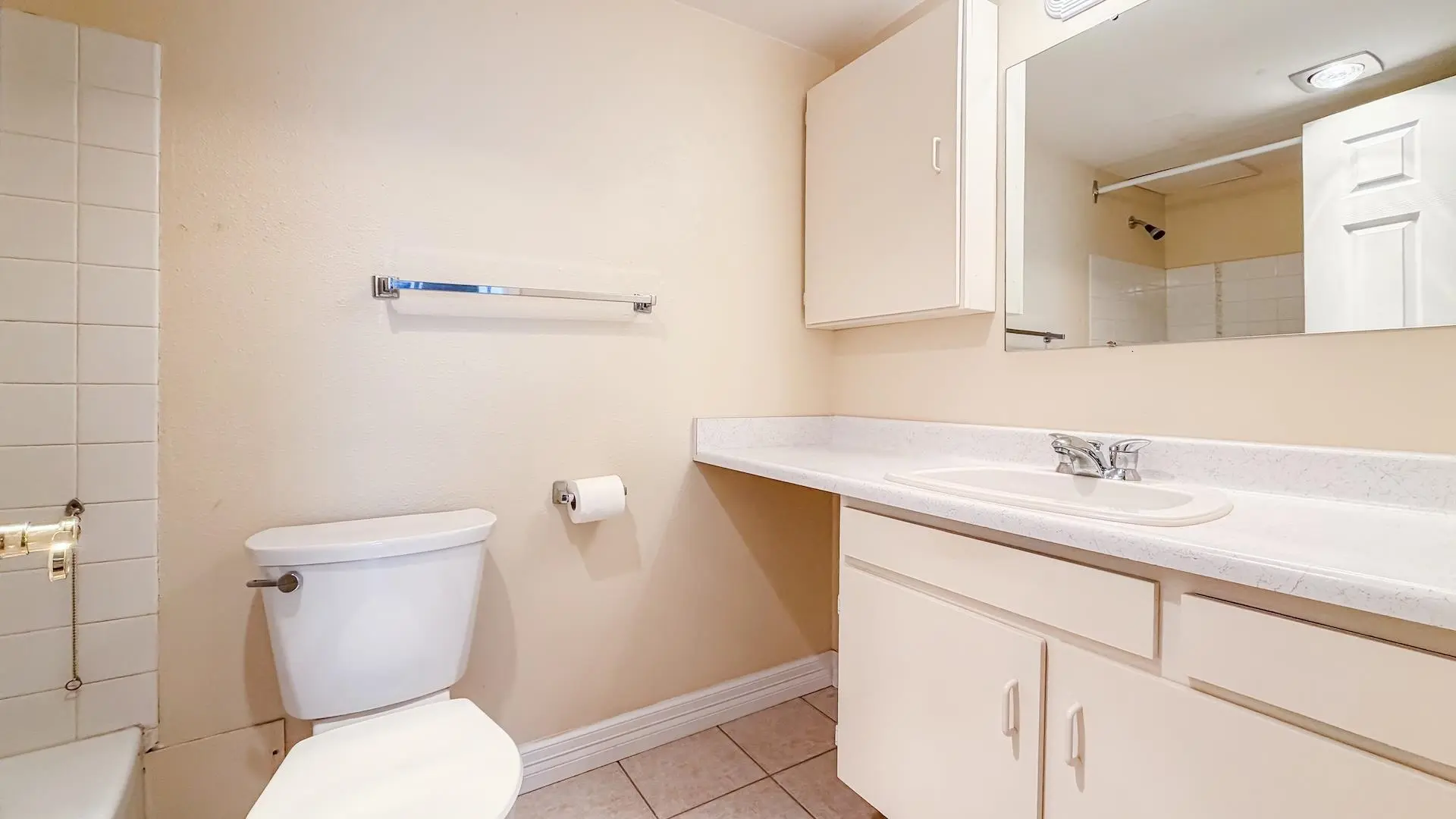 #102 6380 Buswell Street - Image 13