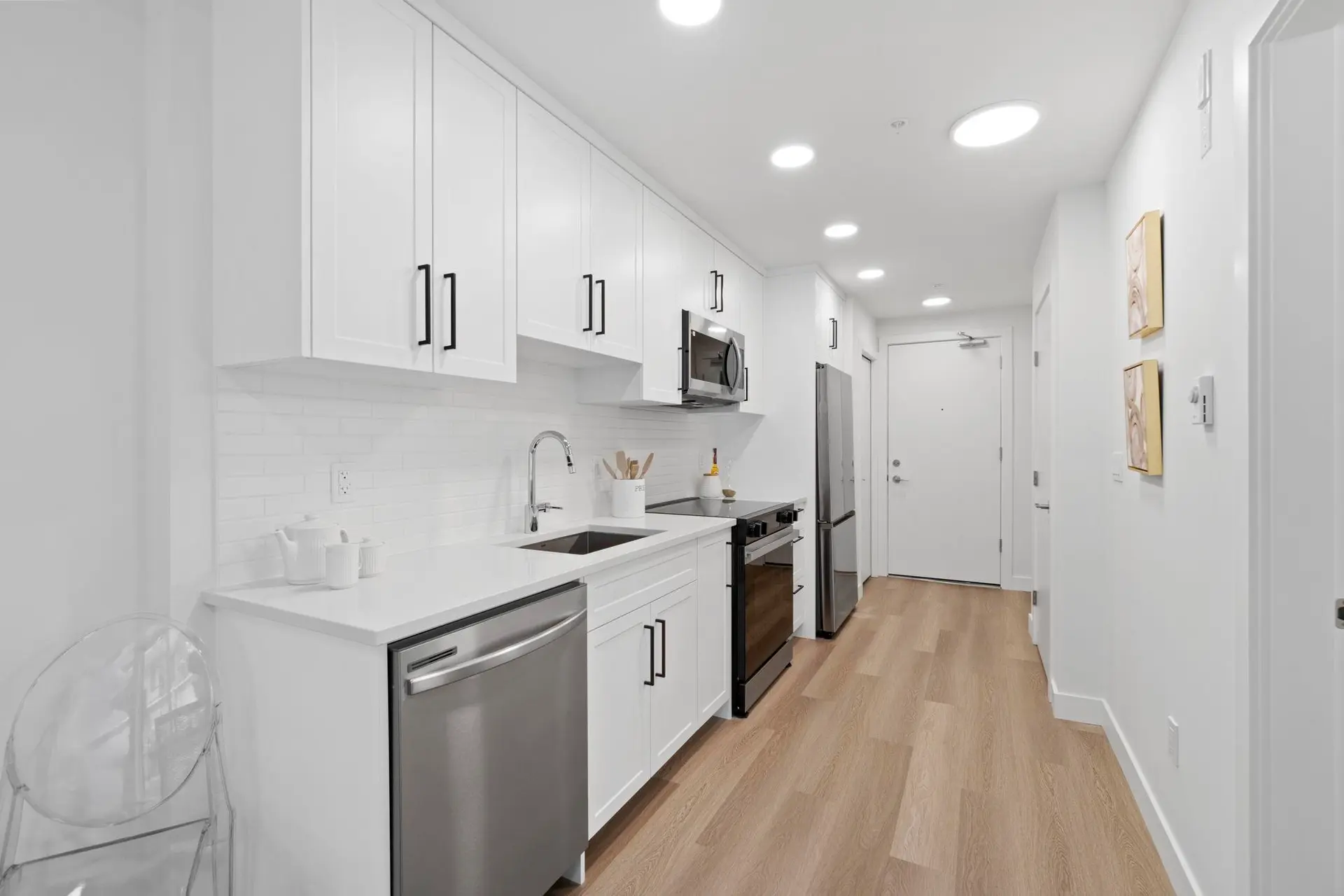 #304 33820 South Fraser Way - Image 5