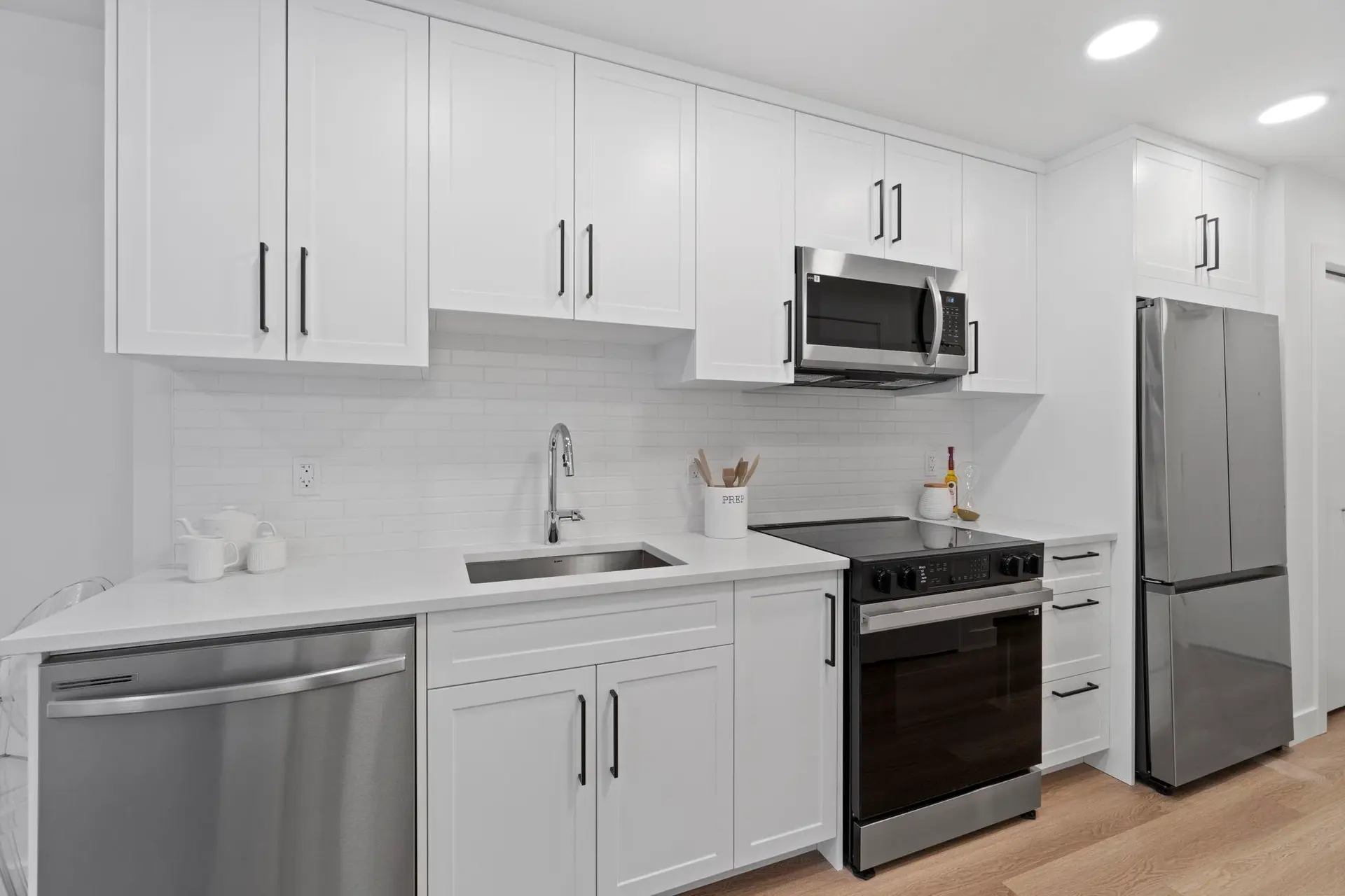 #304 33820 South Fraser Way - Image 9