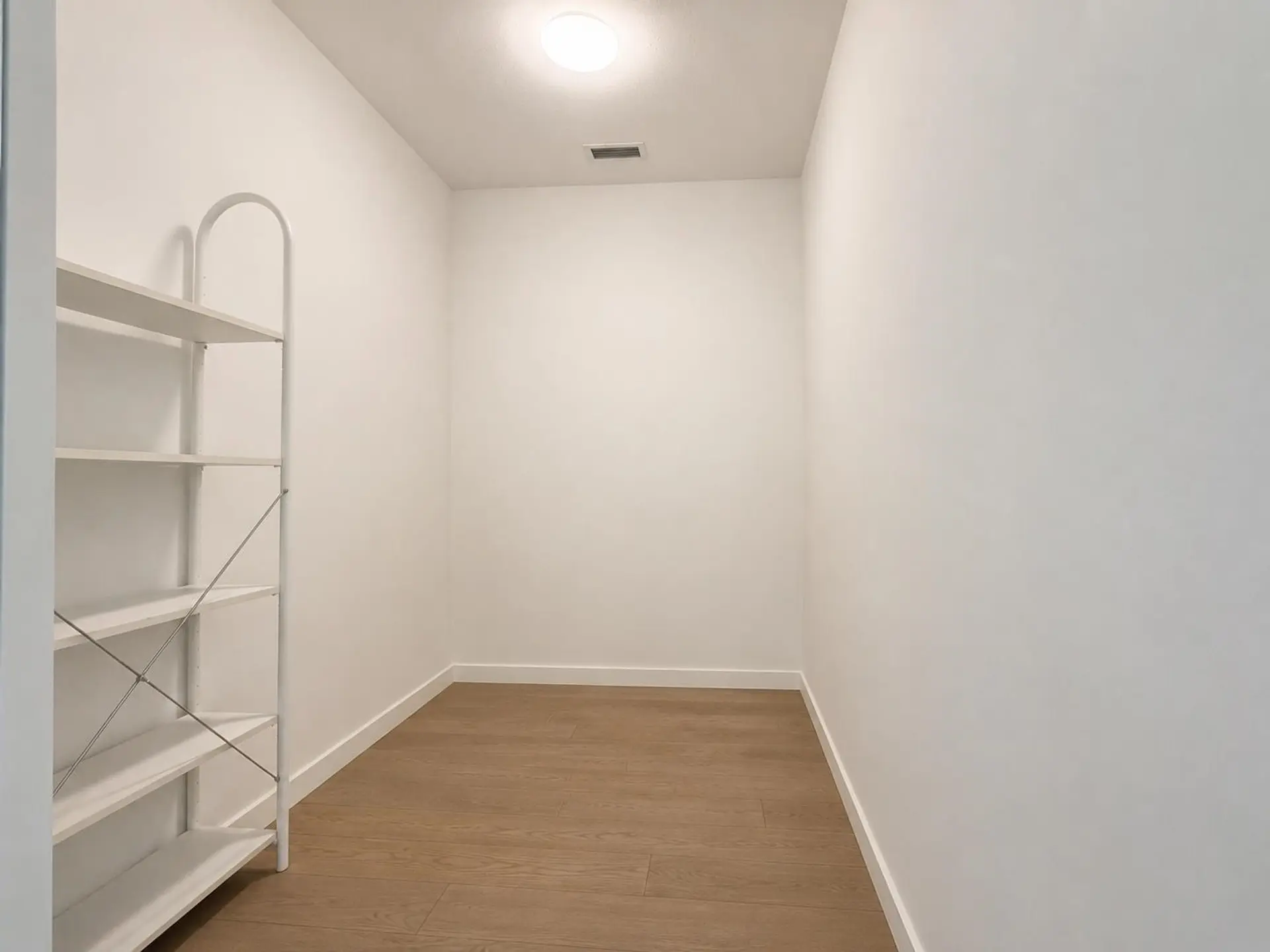 #417 3581 Ross Drive - Image 13