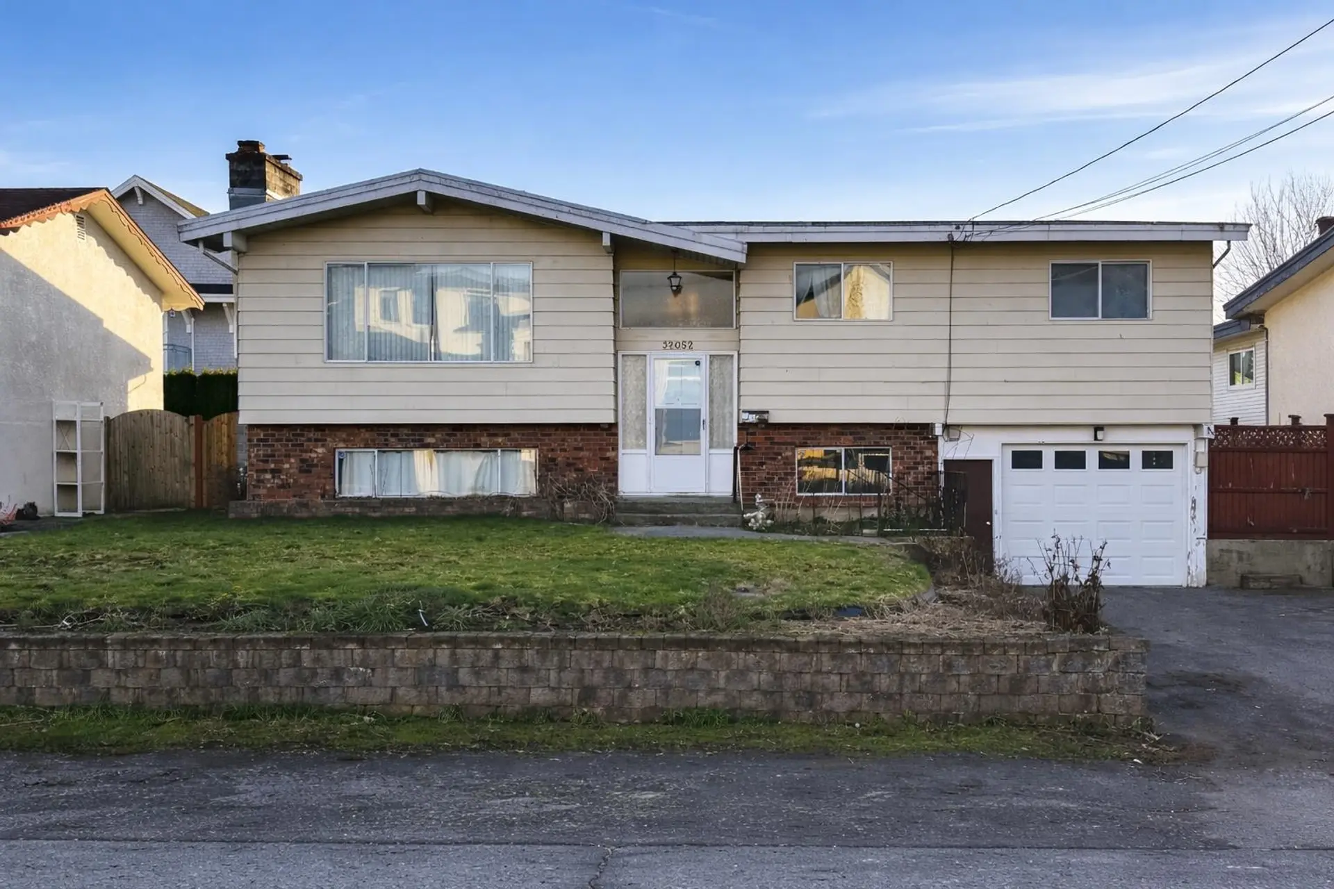 Property at 32052 Melmar Avenue, Abbotsford, BC