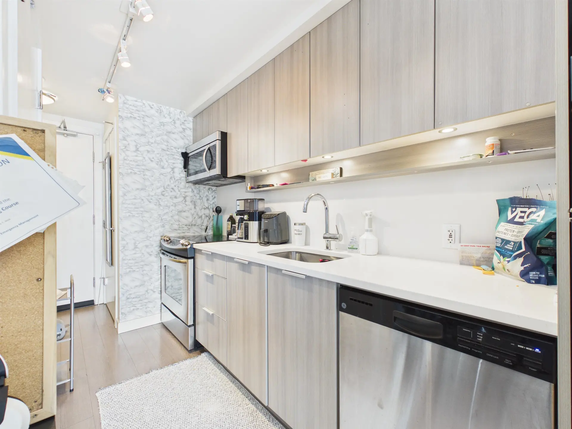 #2811 13308 Central Avenue - Image 3