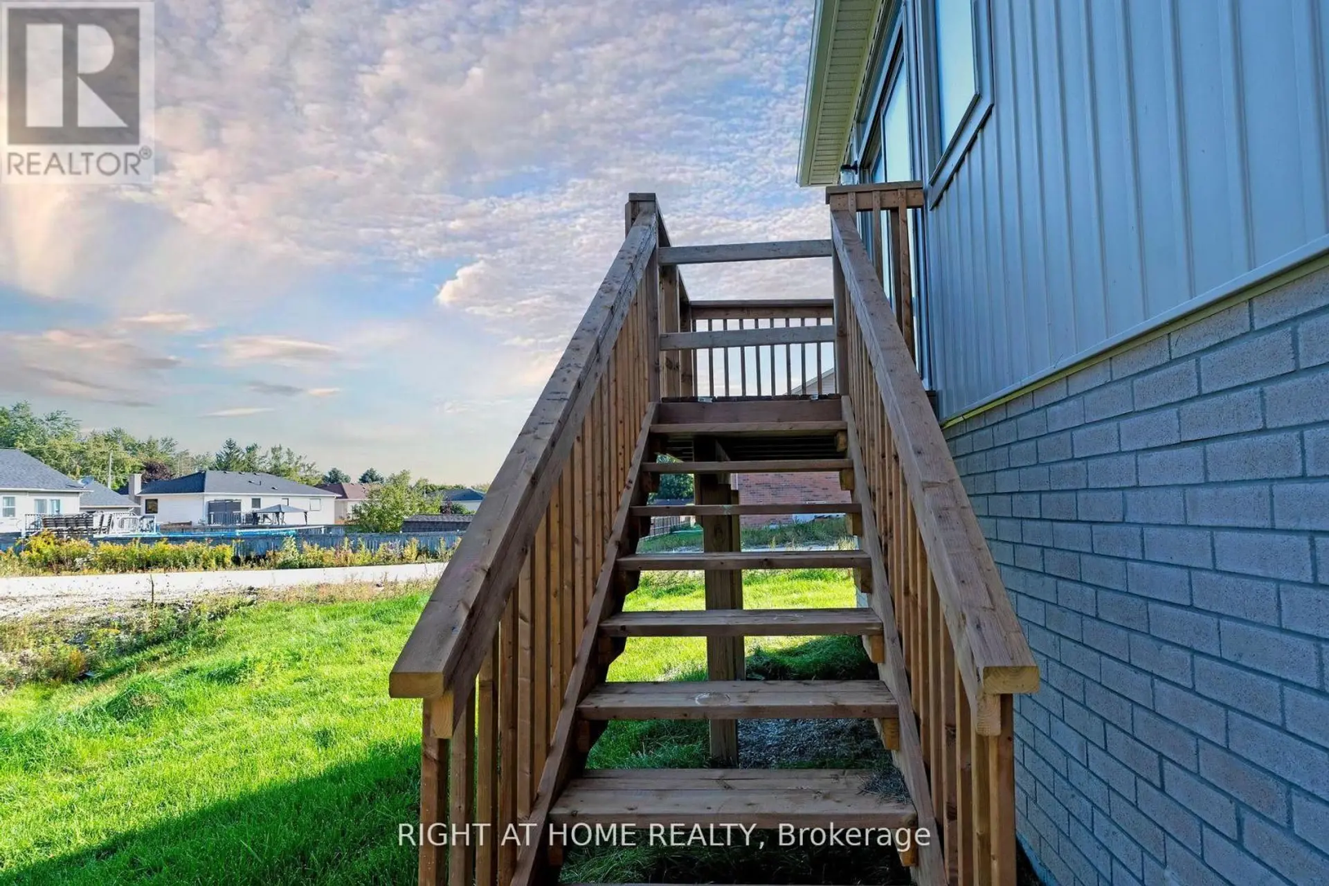 240 WILCOX DRIVE - Image 18