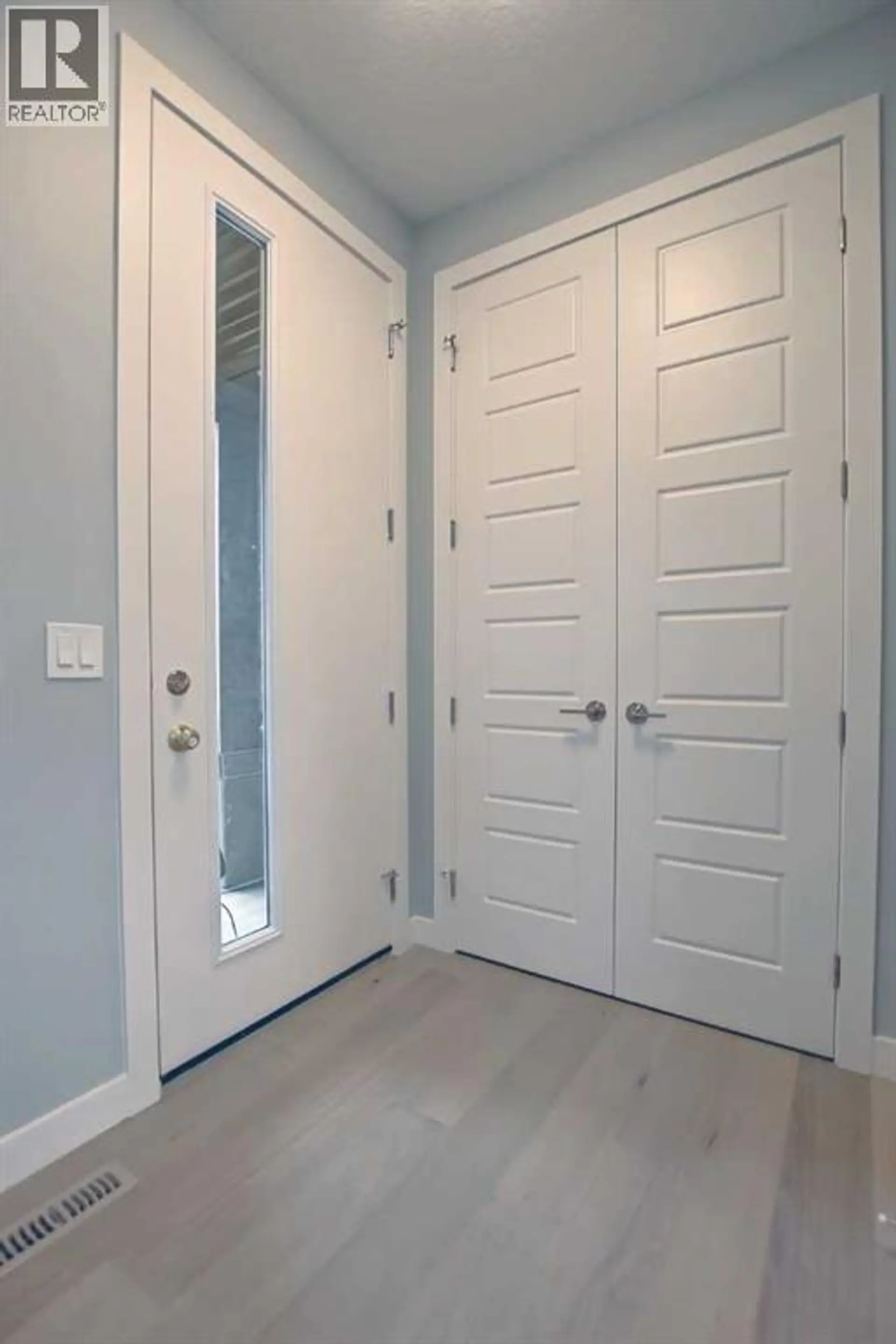 2085 Cobblespring Avenue SW - Image 3