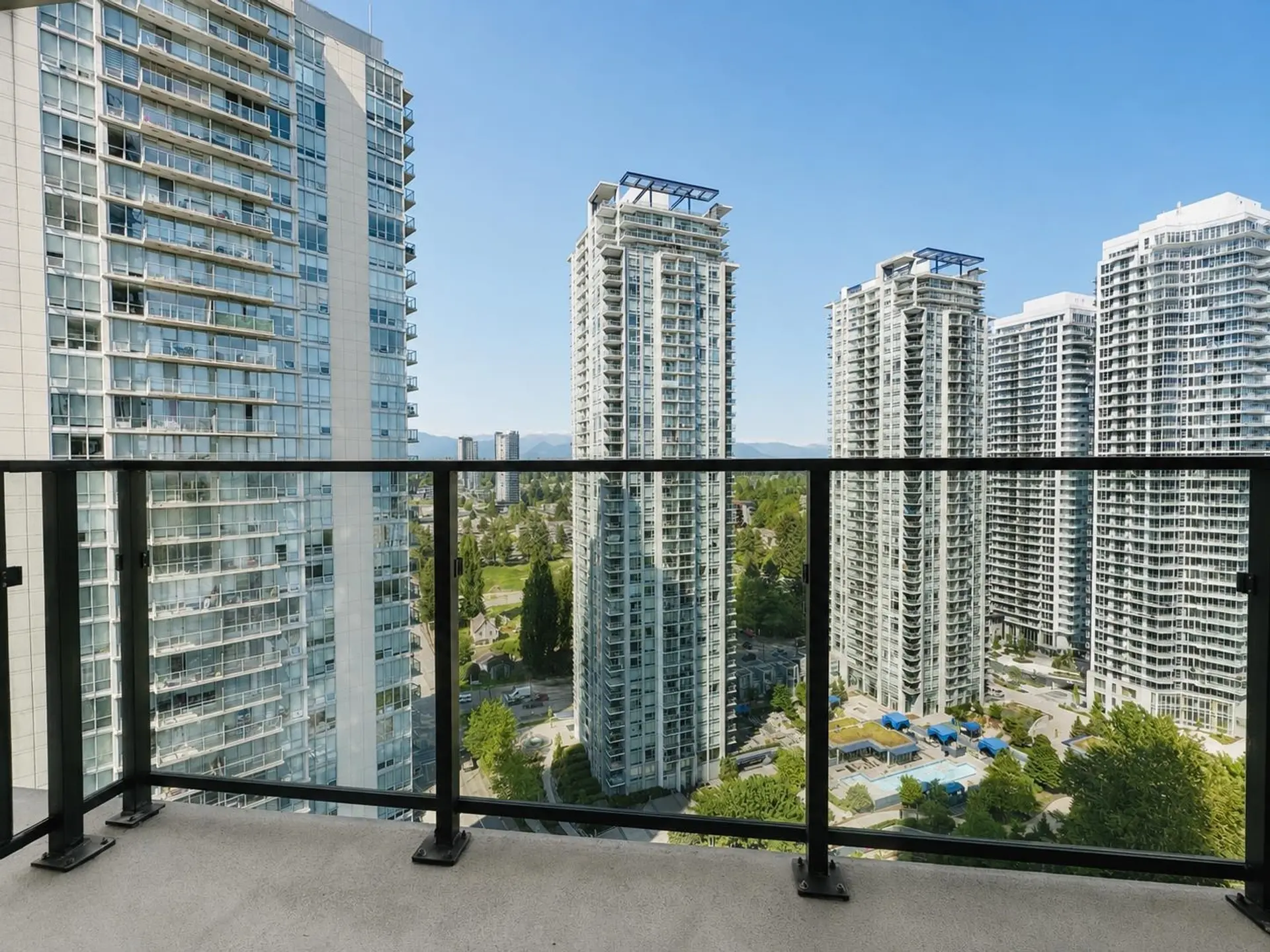 #2205 9887 Whalley Boulevard - Image 17