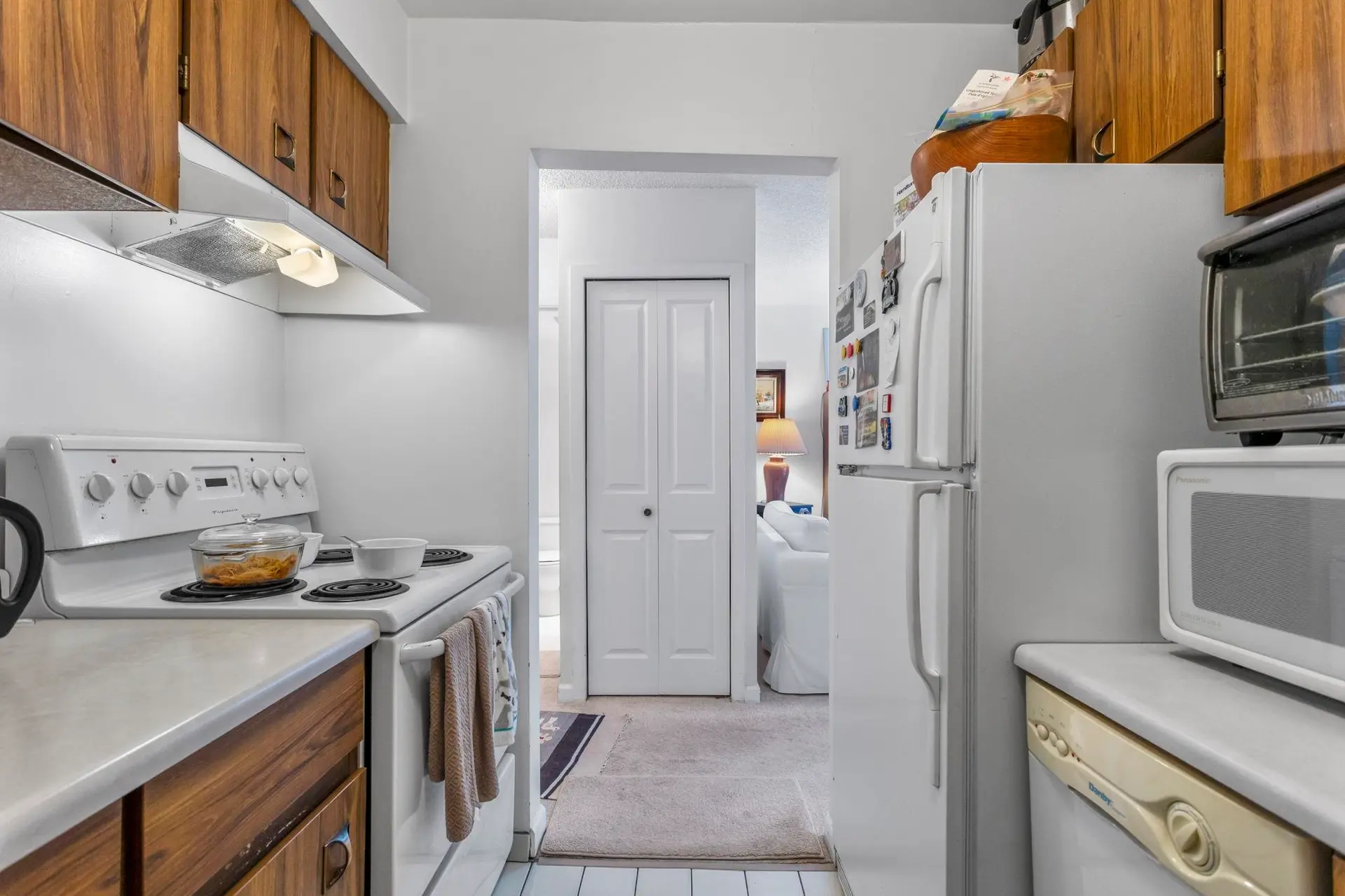 #403 2119 Bellevue Avenue - Image 8