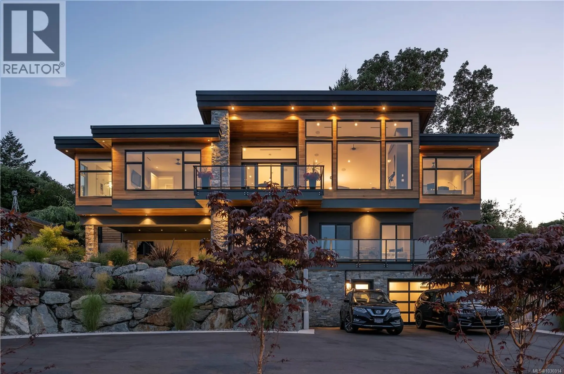 Property at 928 Claremont Ave, Saanich, BC